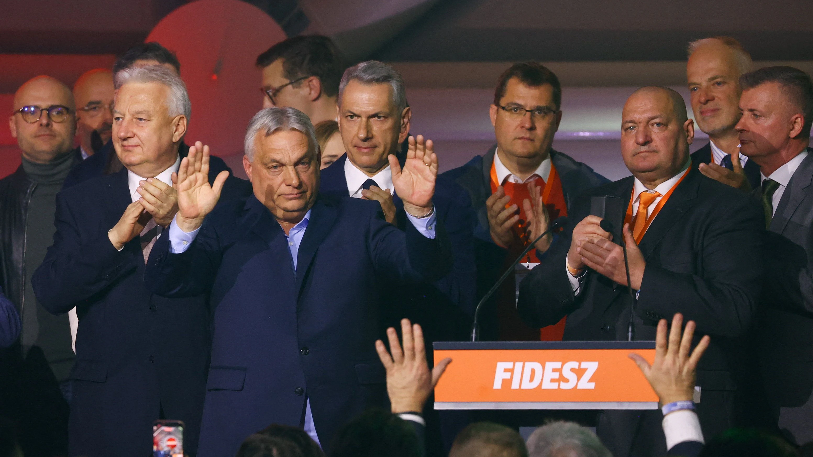 Heute.at - Wahl-Beben in Ungarn! Orbán-Abwahl verändert alles