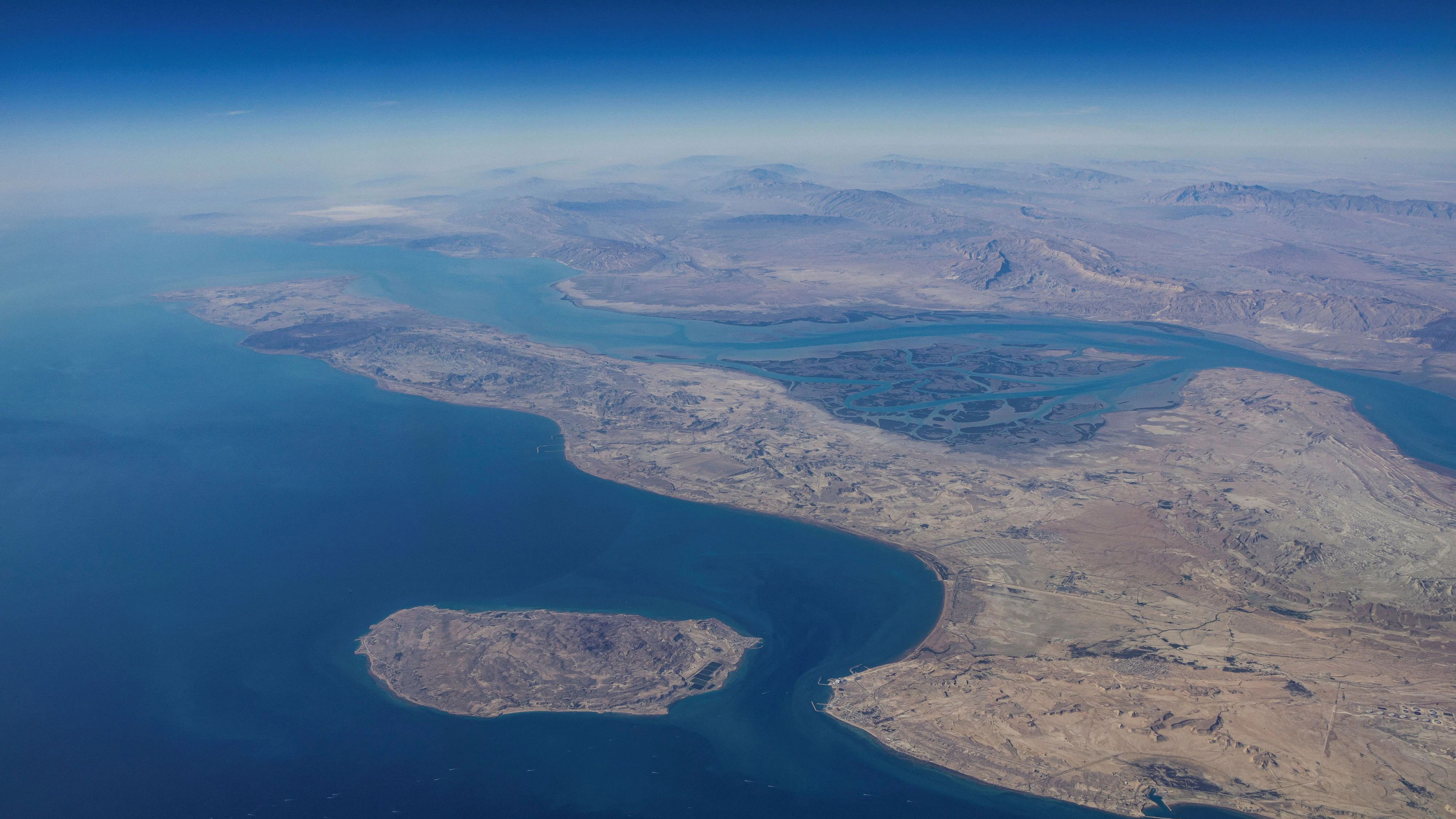 Großbritannien und Frankreich planen eine internationale Mission an der Straße von Hormus. 