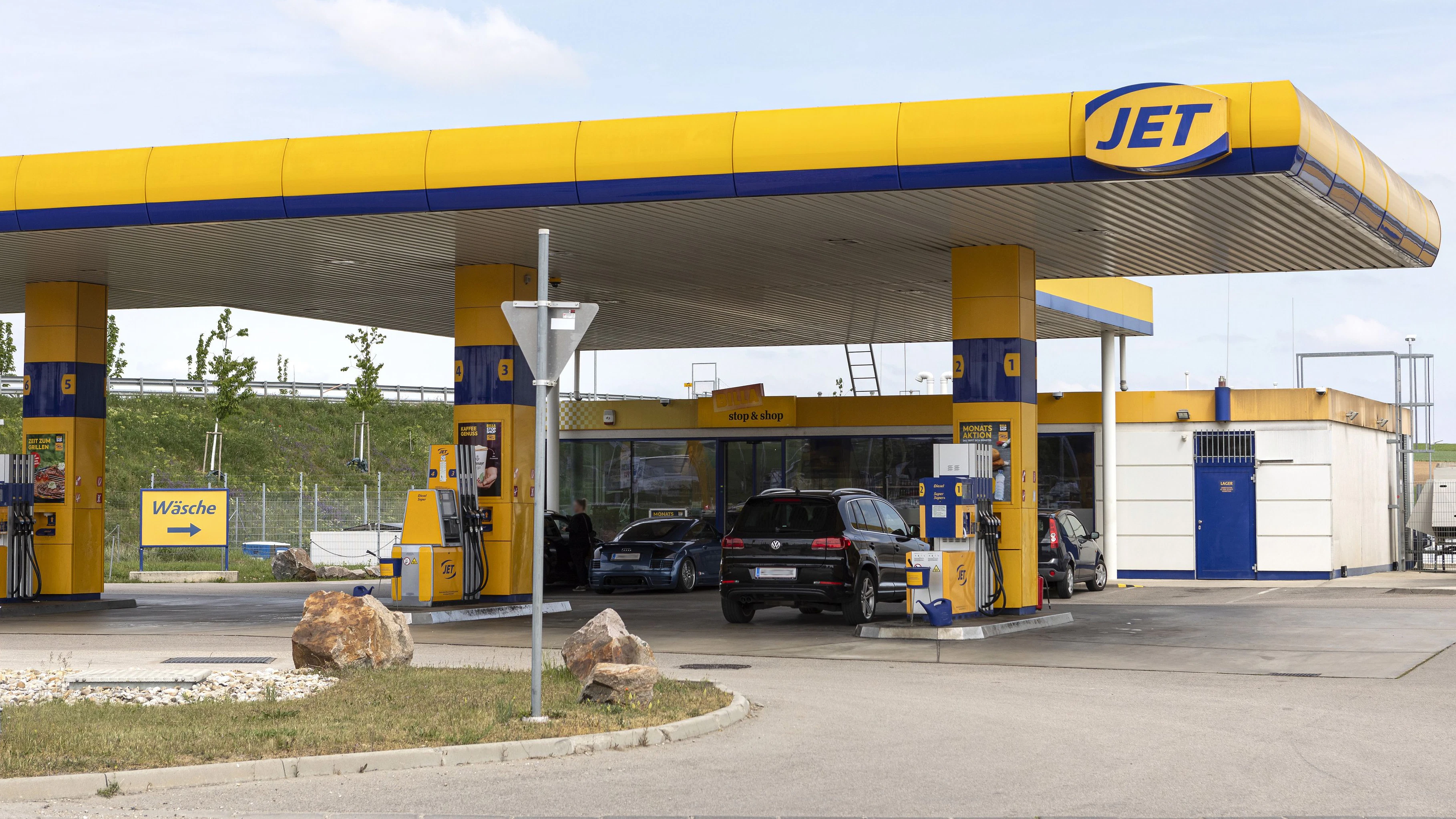 Die Preise an den Tankstellen sind zuletzt deutlich gestiegen.