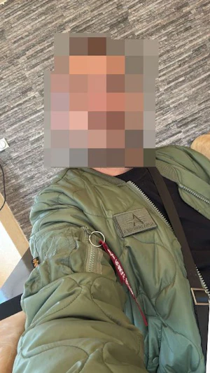 Spritpreise Österreich: Hohe Kosten zwingen Wiener Dreifach-Papa zum Autoverkauf. Inflation macht Autofahren für viele zum Luxus.