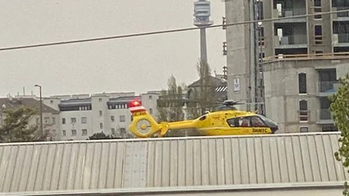 Heute.at - Unfall auf Baustelle in Wien! Mann schwer verletzt
