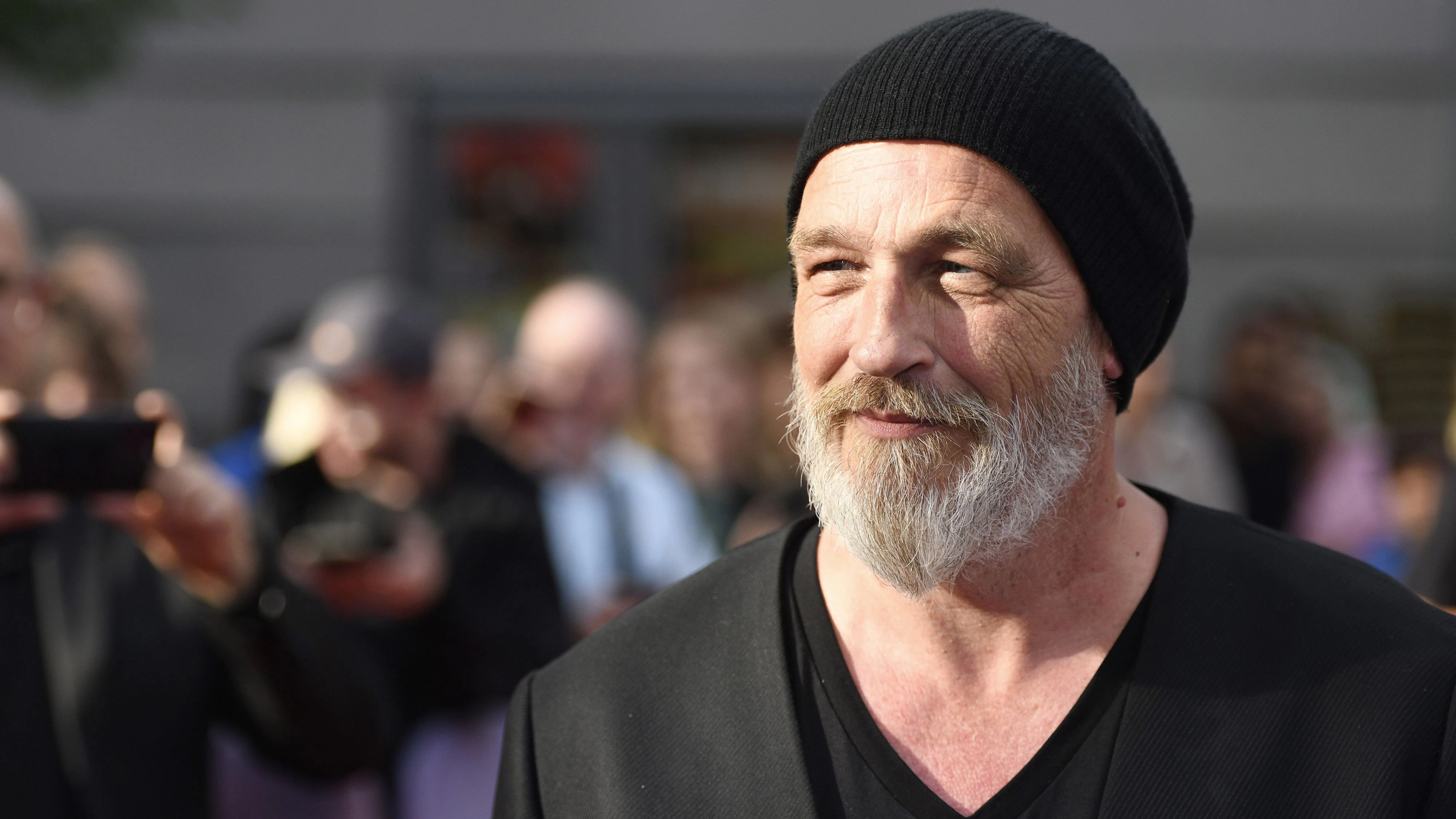 Torsten Sträter hat nun selbst öffentlich gemacht, warum er zuletzt zahlreiche Auftritte absagen musste