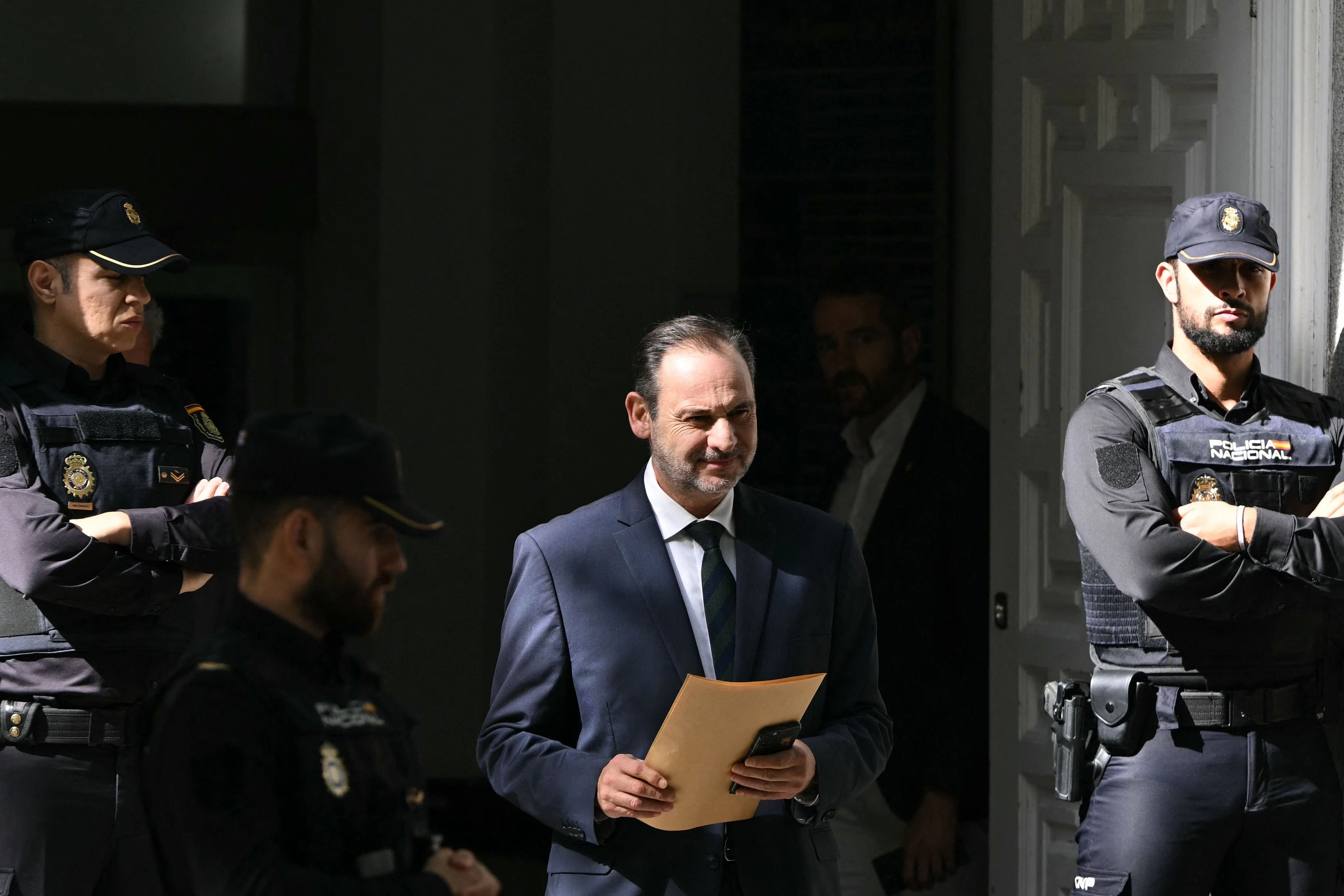 Der ehemalige Transportminister und Sánchez-Parteifreund  José Luis Ábalos steht derzeit in Madrid vor Gericht, ihm drohen bis zu 24 Jahre Haft