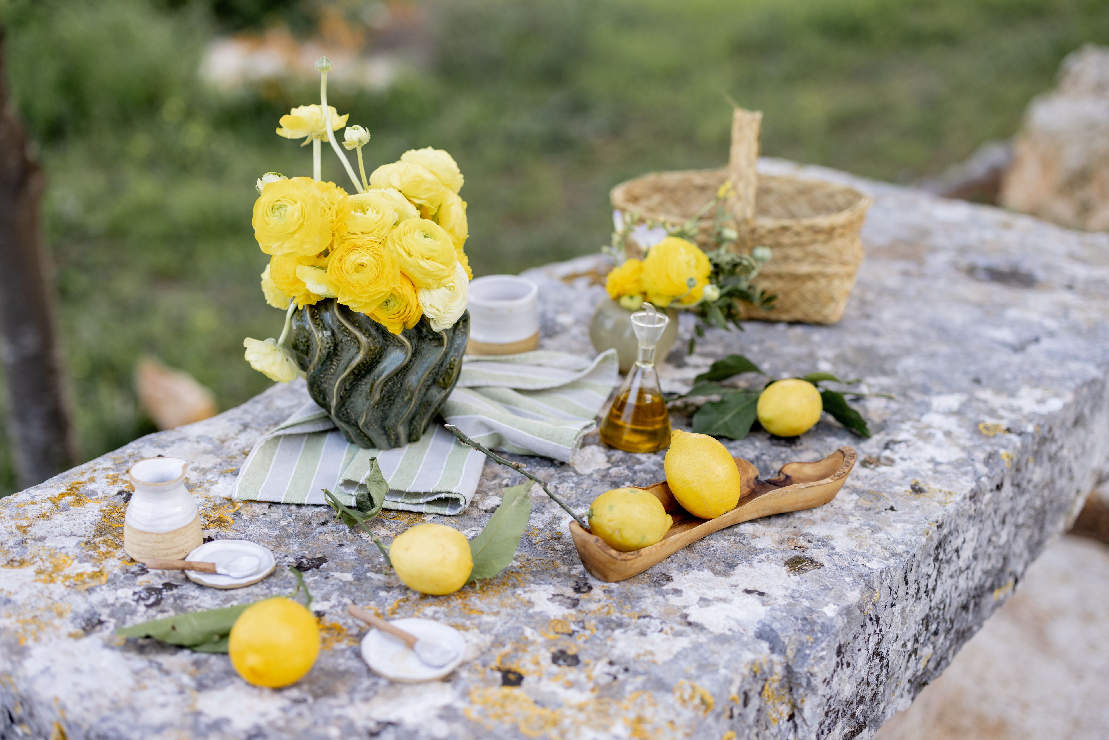 Zitronensaft und Olivenöl - Influencer schwören auf diesen Shot am Morgen.