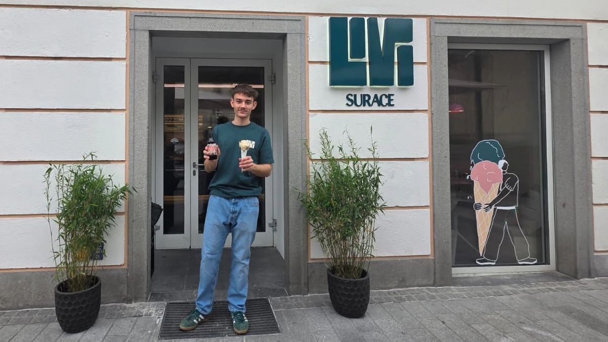 Der 22-Jährige eröffnete am Freitag am ehemaligen Eisdieler-Standort das "Livi" auf der Promenade.