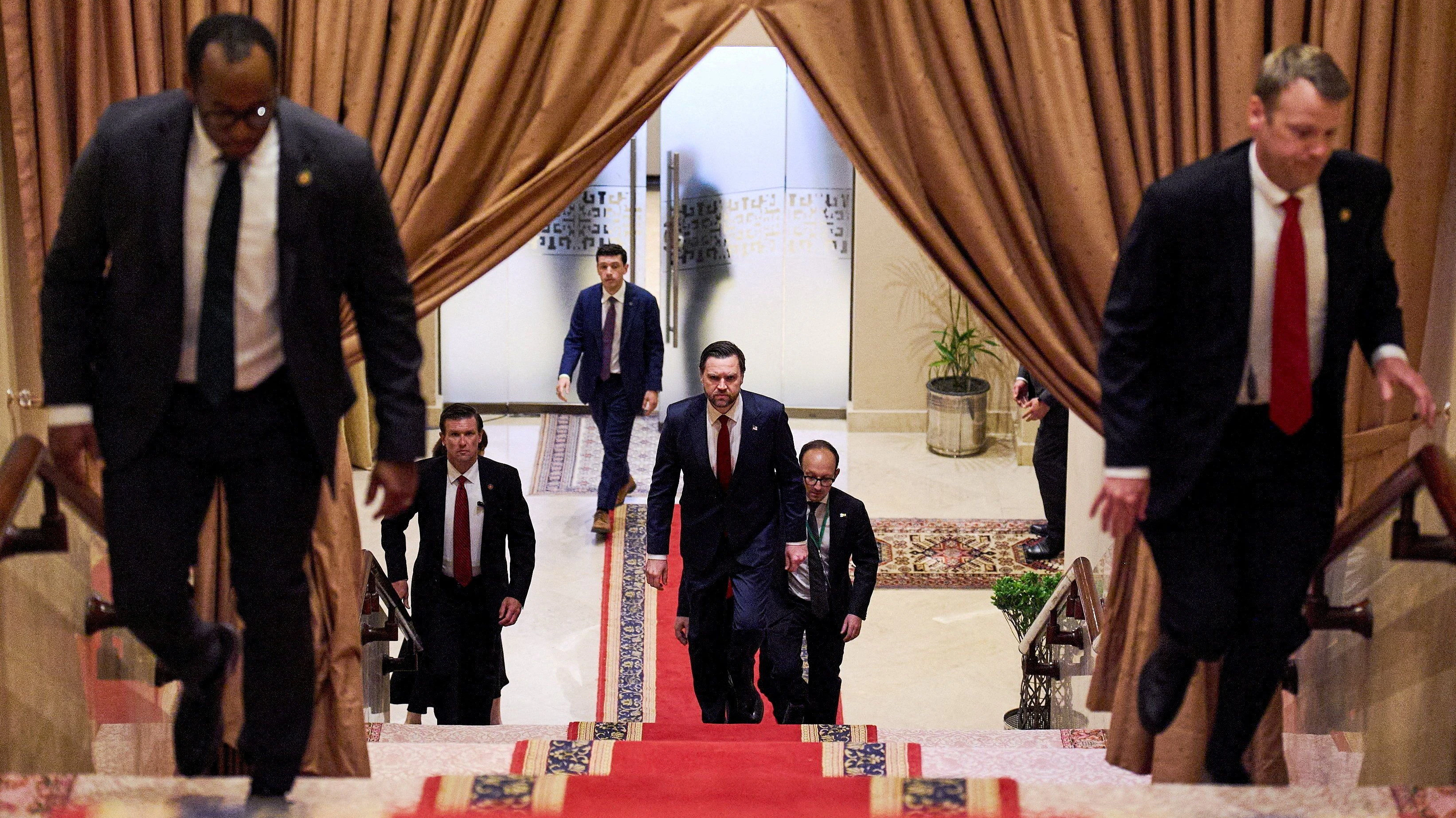 US-Vizepräsident JD Vance beim Eintreffen für die Friedensverhandlungen in Pakistan, in den nächsten zwei Tagen könnte es einen zweiten Anlauf geben