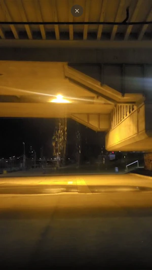 Wiener Reichsbrücke: Wasserschwall durch Leck sorgt Montagabend für stundenlangen Einsatz der MA 31 in der Donaustadt. Aktuelle Infos hier.