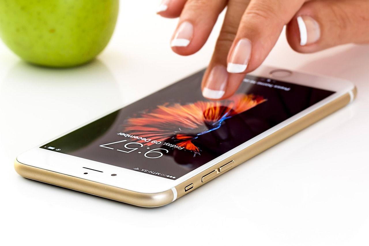 Modernes Smartphone mit Touchscreen