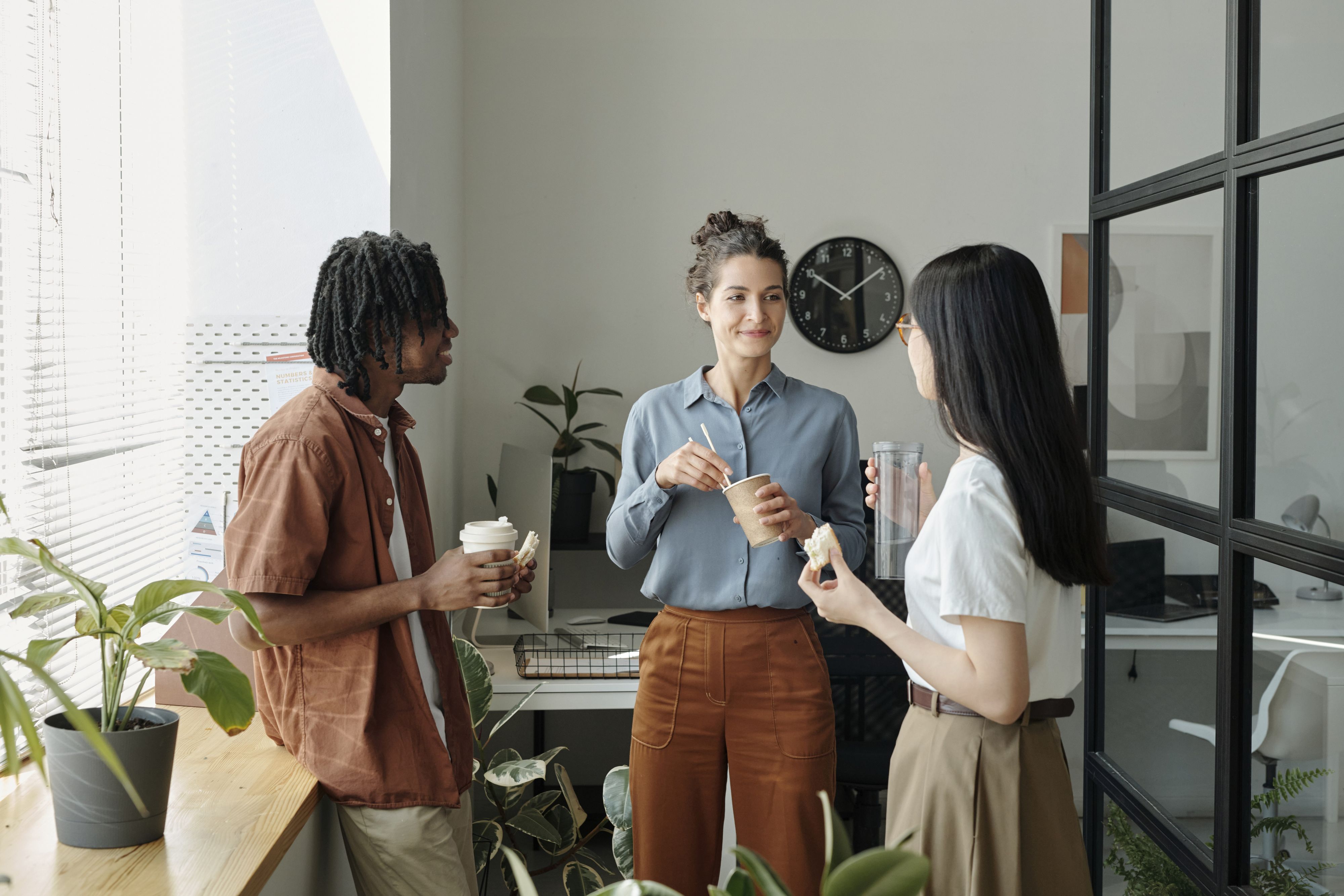 Heute.at - Freundschaften im Job – warum das nicht immer gut endet