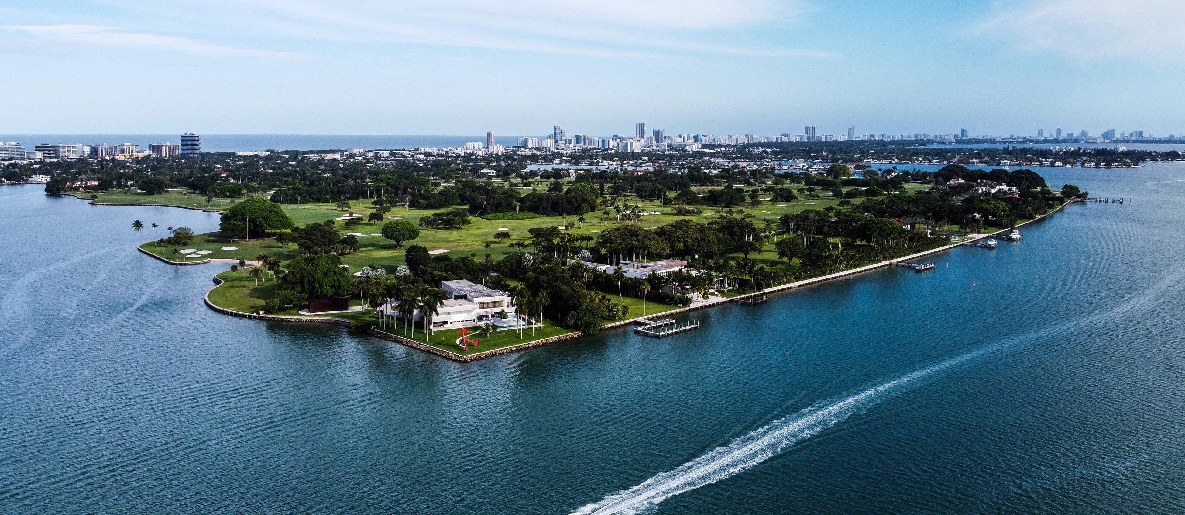 Die Privatinsel Indian Creek in Miami: Hier leben Lauren Sánchez und Jeff Bezos in einem 230-Millionen-Dollar-Anwesen