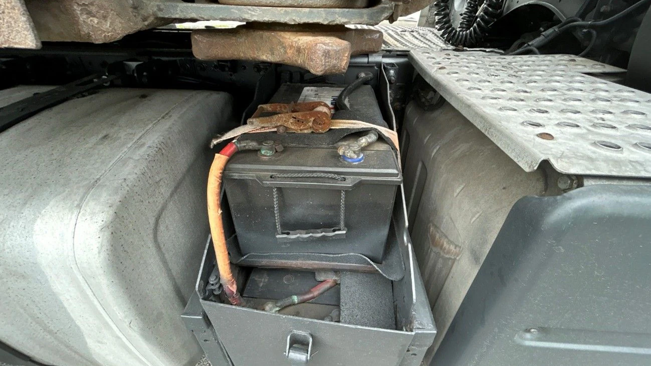 Heute.at - Polizei stoppt Rollende Bombe – Kennzeichen weg