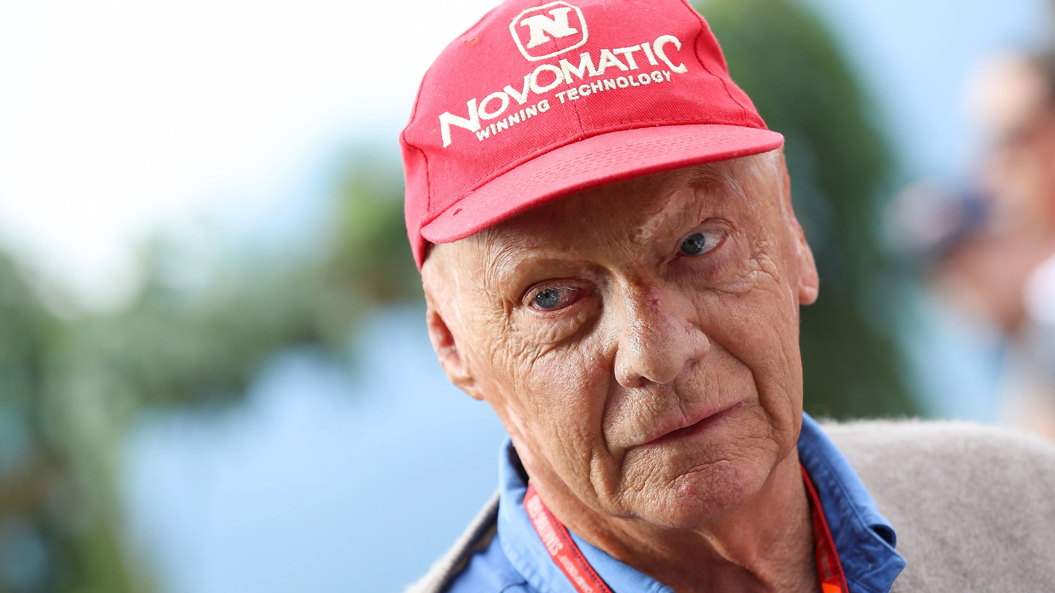 Heute.at - Insider packt aus: Lauda warf Marmeladenglas nach Frau