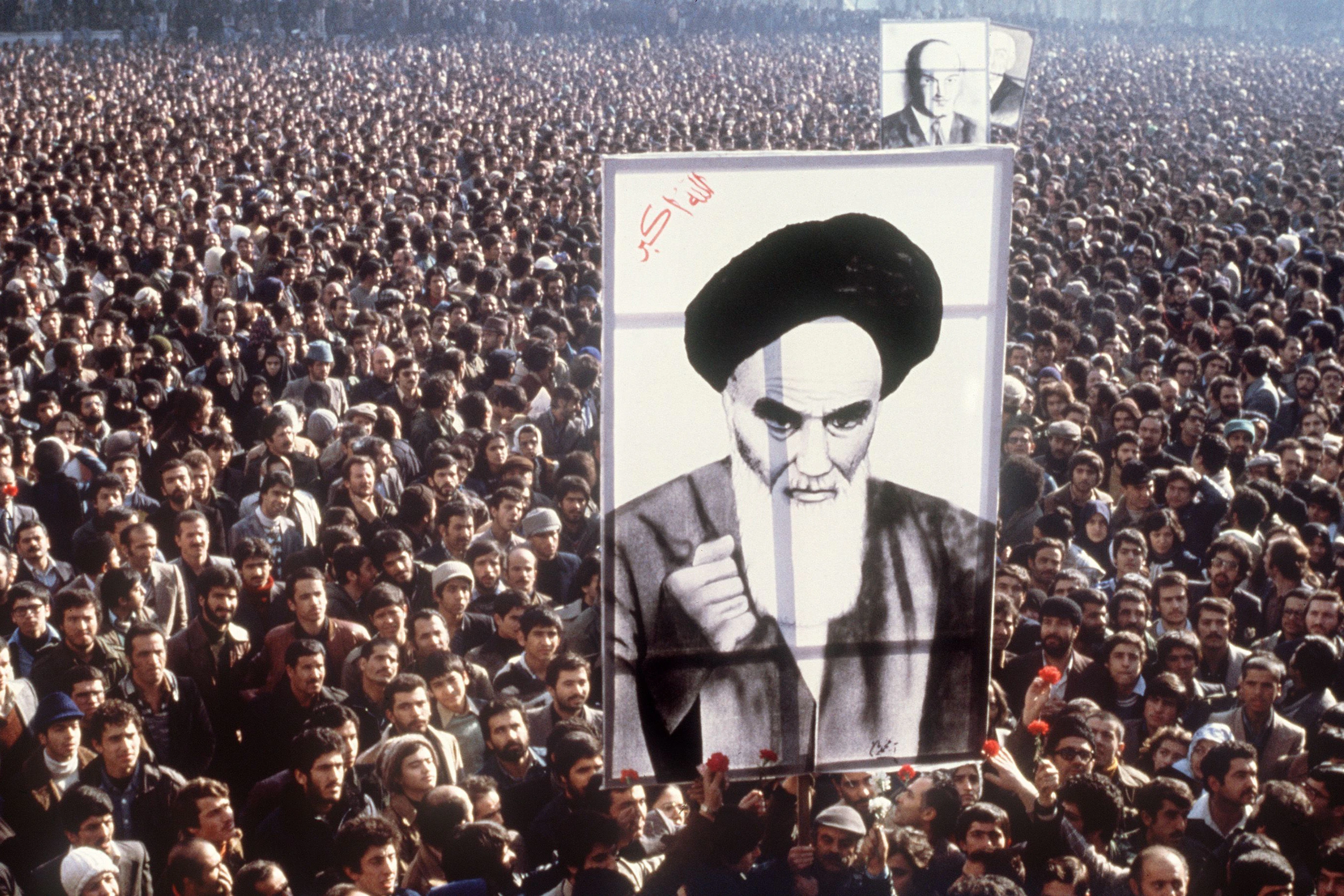 Ayatollah Khomeini machte den Iran vom Kaiserreich zu einer religiösen Diktatur