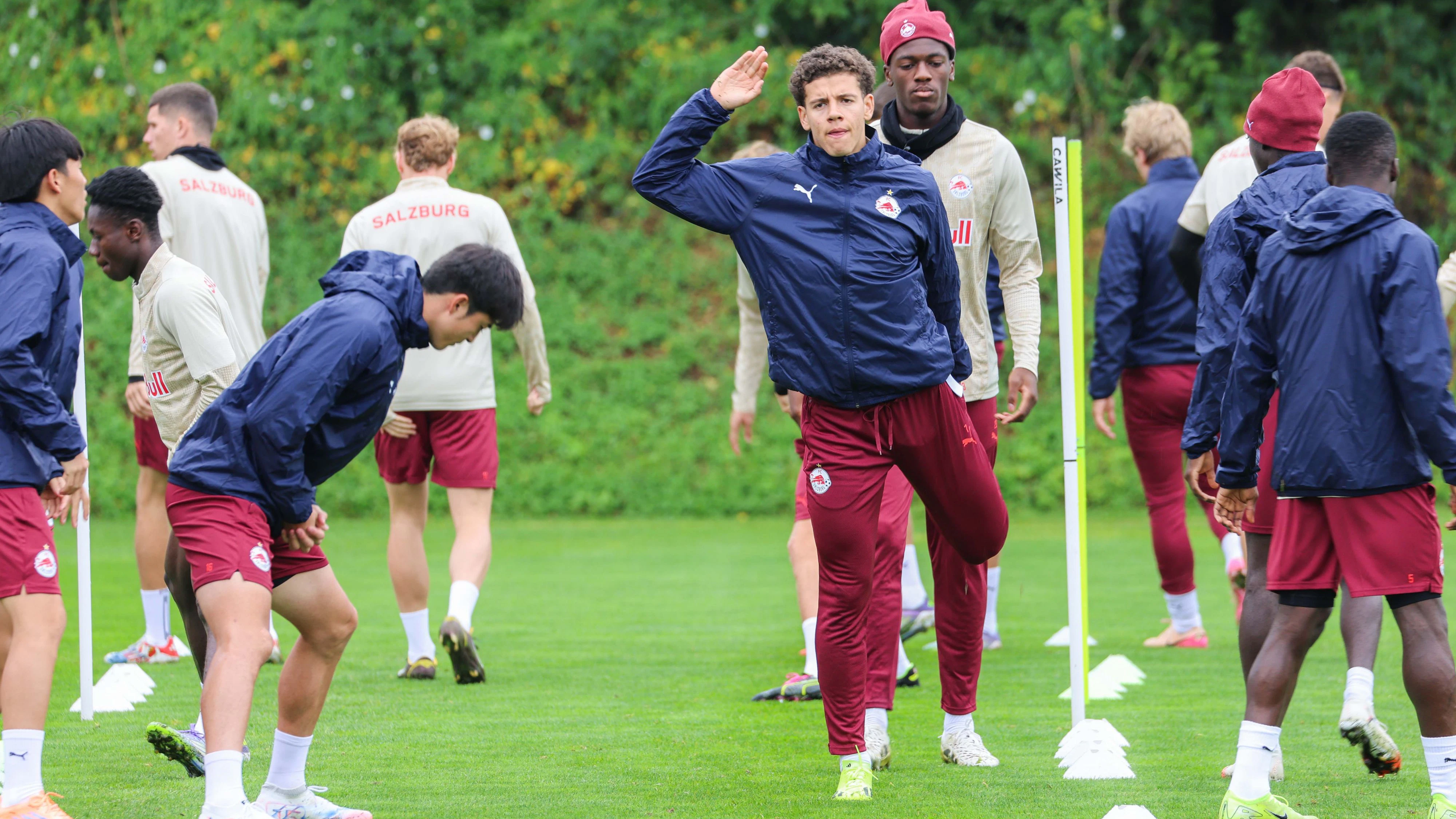 SALZBURG,AUSTRIA,24.SEP.25 - SOCCER - UEFA Europa League, Red Bull Salzburg vs FC Porto, preview, training RBS. Image shows Clement Bischoff (RBS). Photo: GEPA pictures/ Mathias Mandl