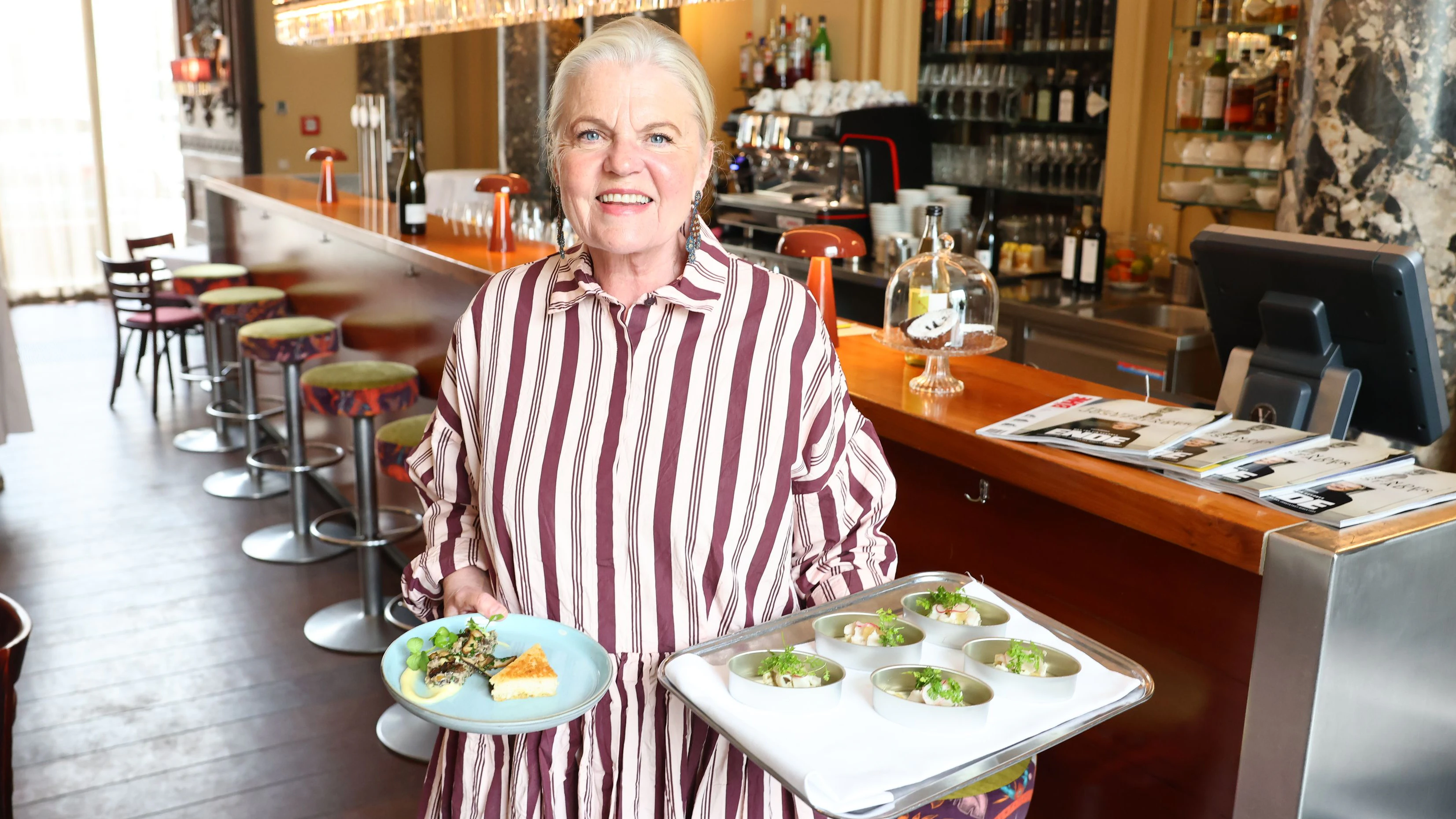 Heute.at - Würstel & Haubenküche: Das Vestibül erfindet sich neu
