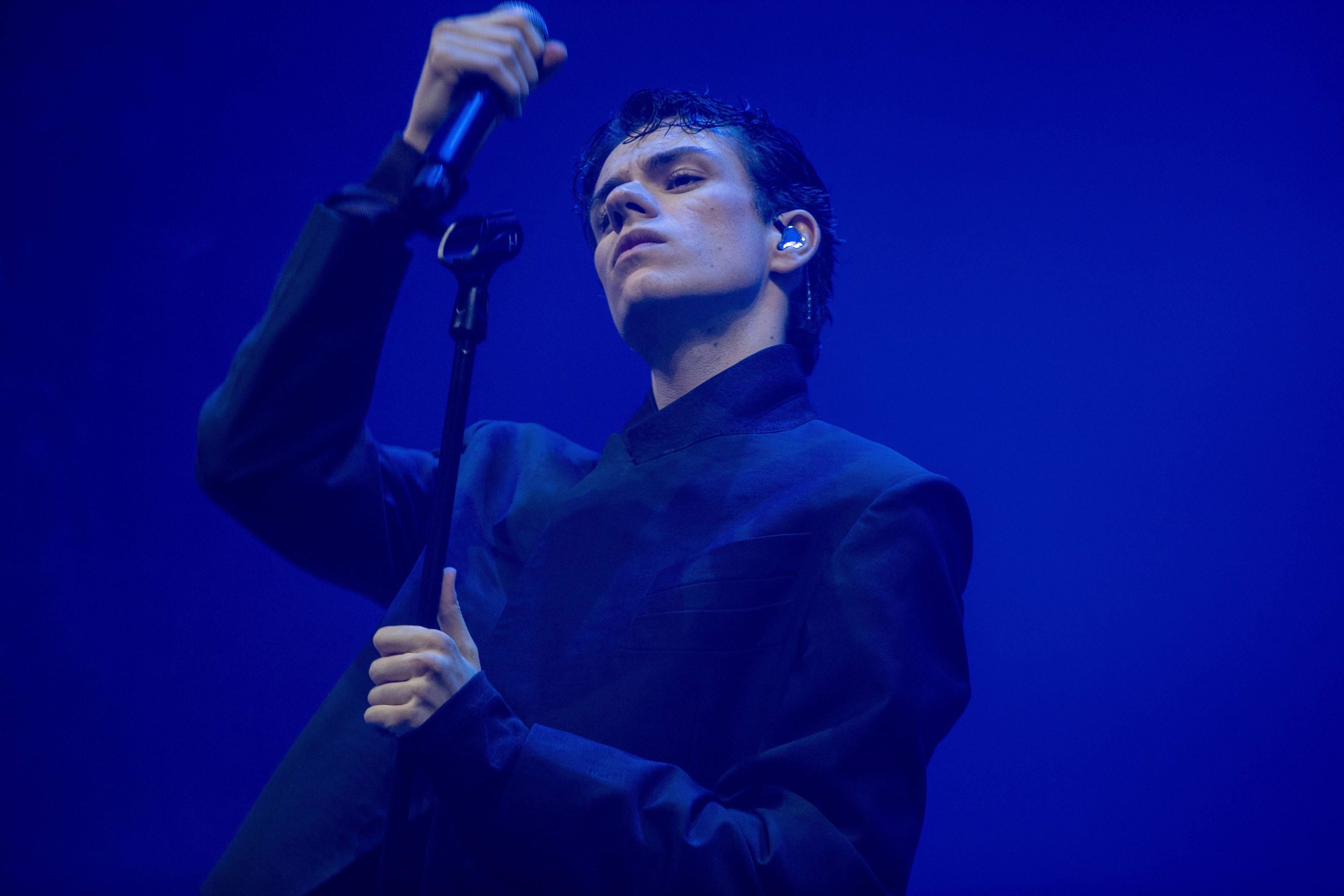 <strong>Daniel Zizka</strong> performt mit seinem Song 