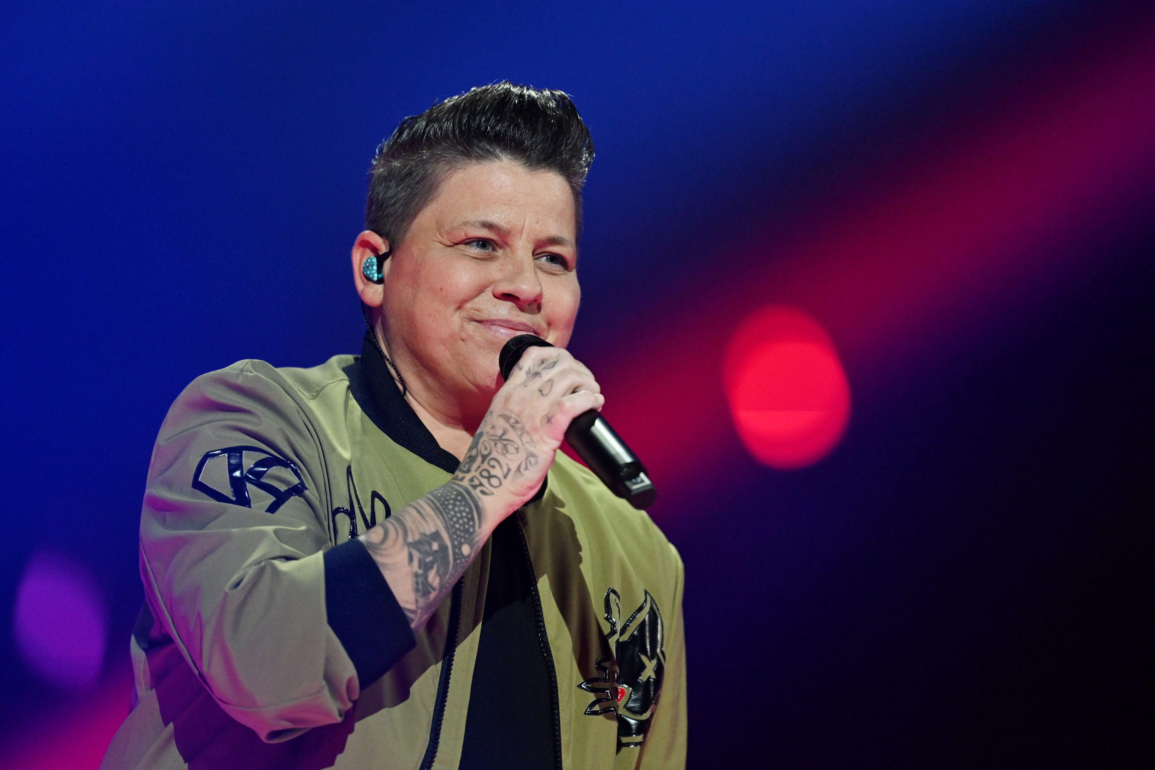 Kerstin Ott ließ sich vor einigen Jahren die Brüste verkleinern.