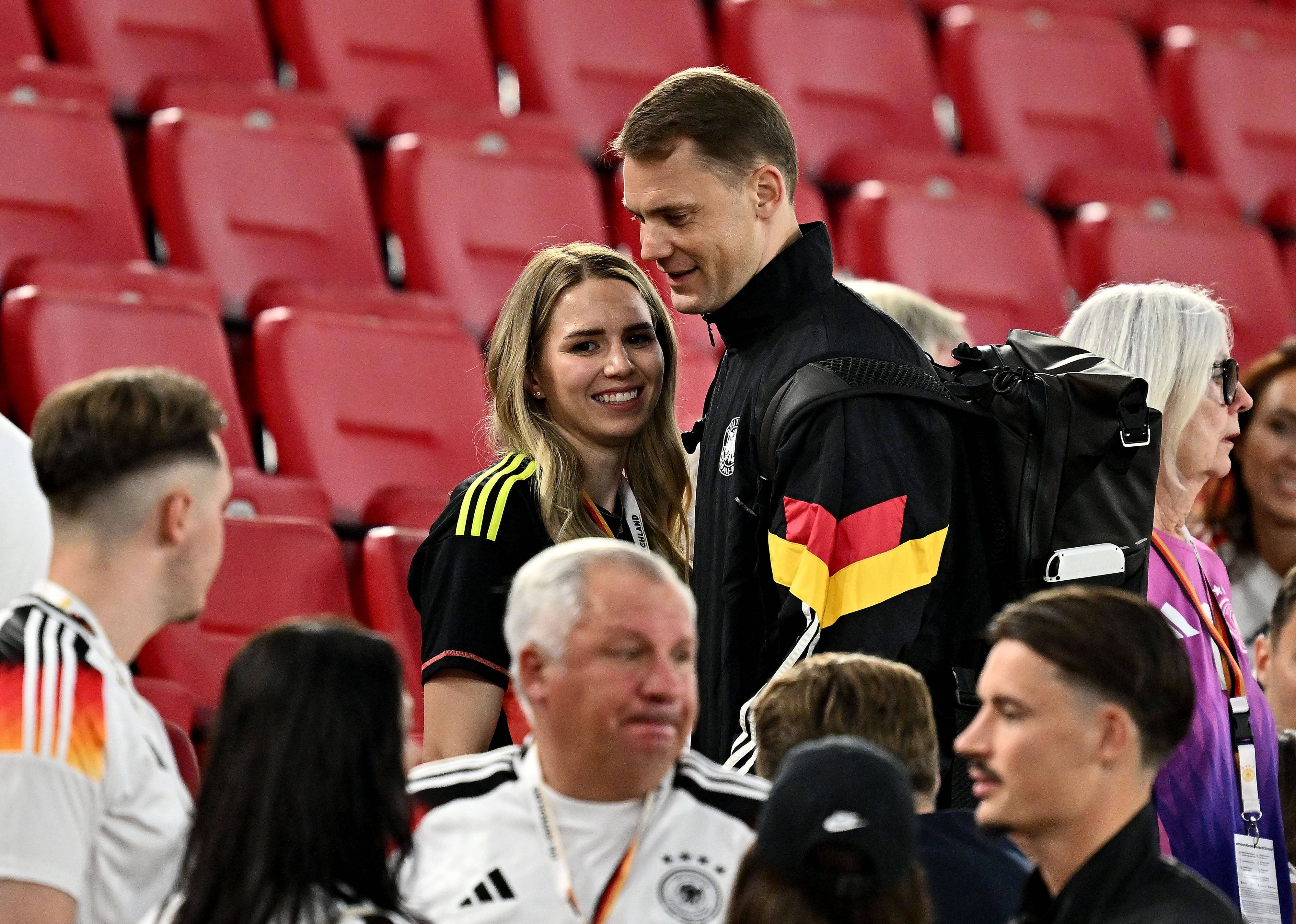 Manuel Neuer und Frau Anika