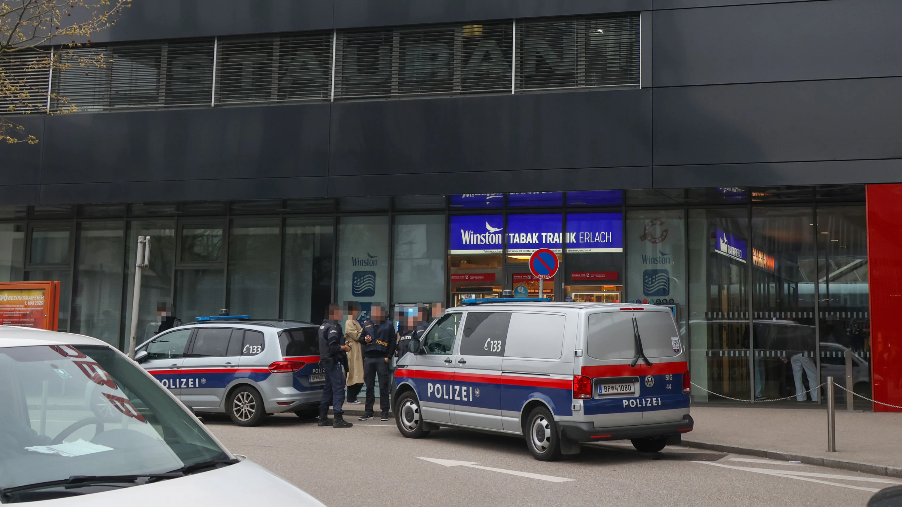 Gegen 7.30 Uhr wurde der Bahnhof wieder freigegeben.