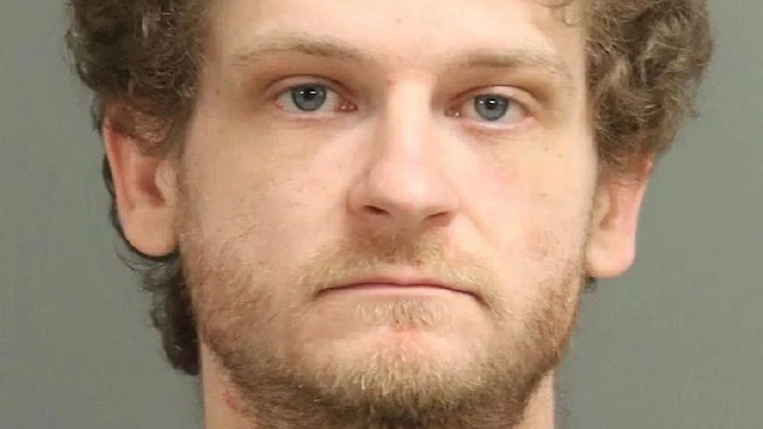 Das Wake County Sheriff's Office veröffentlichte dieses Polizeifoto von Ethan Jamieson.