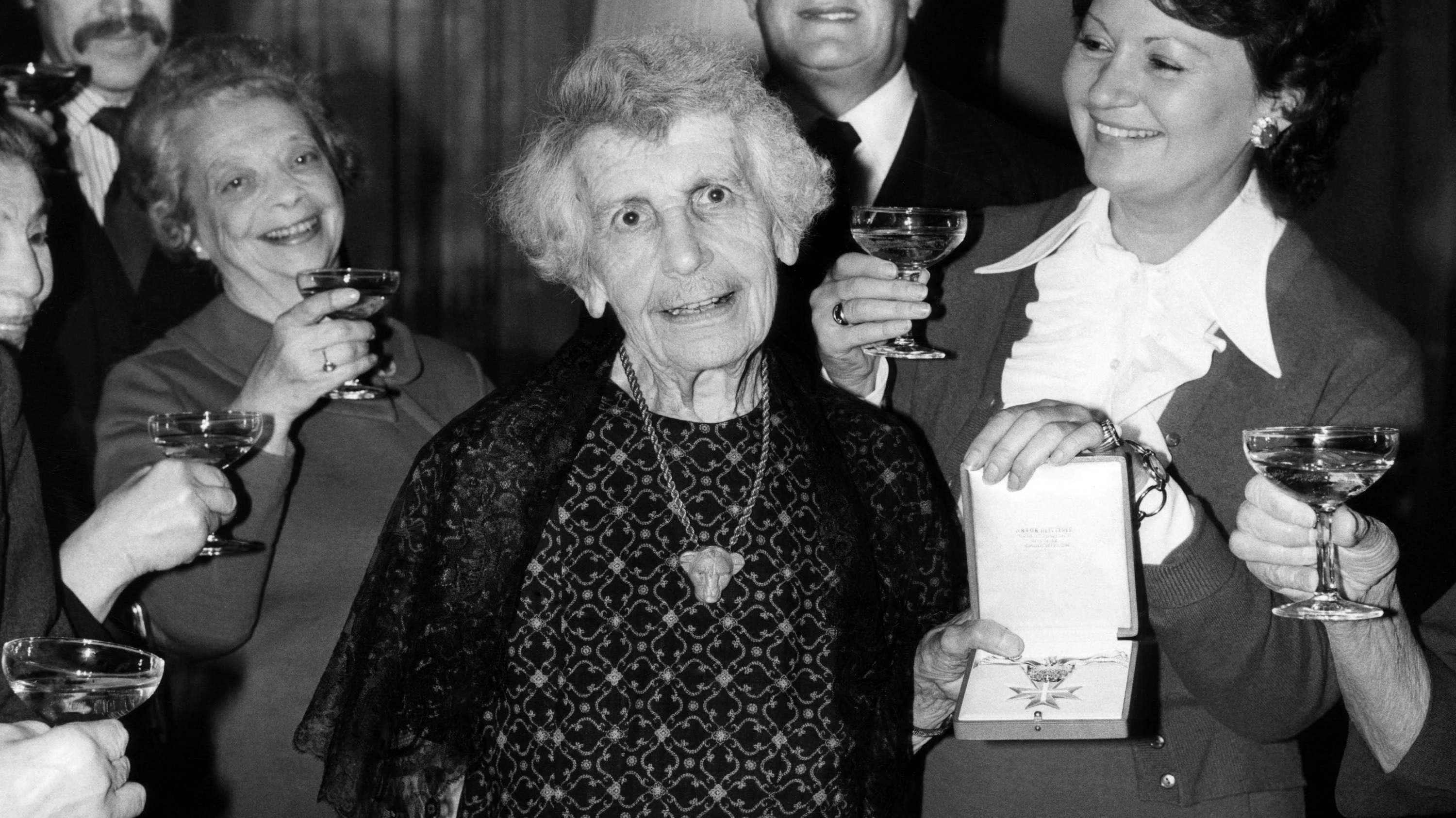Heute.at - Wie Anna Freud in Kinderheimen 200 Waisen rettete