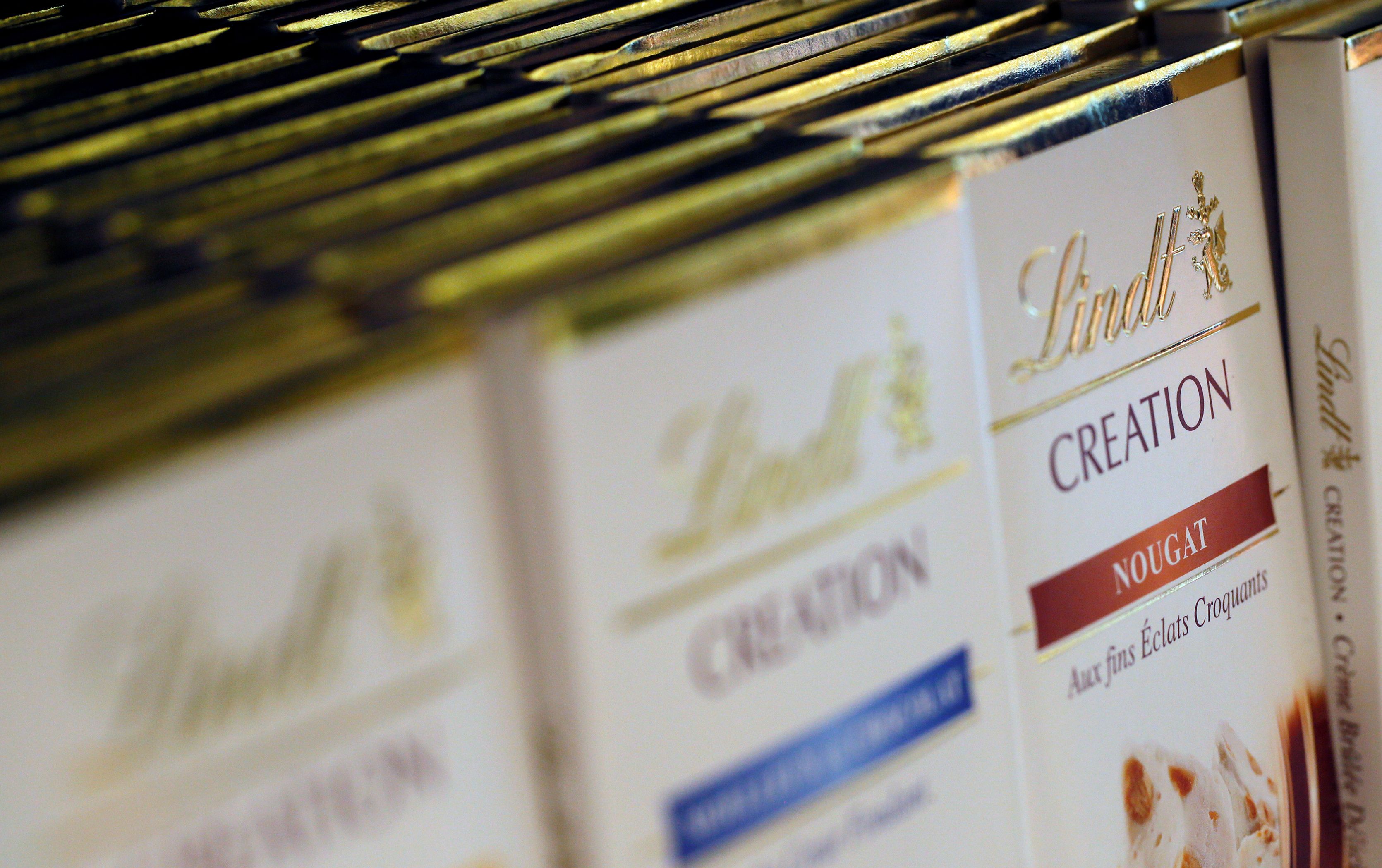 Lindt senkt die Preise für ausgewählte Schokoladenprodukte.