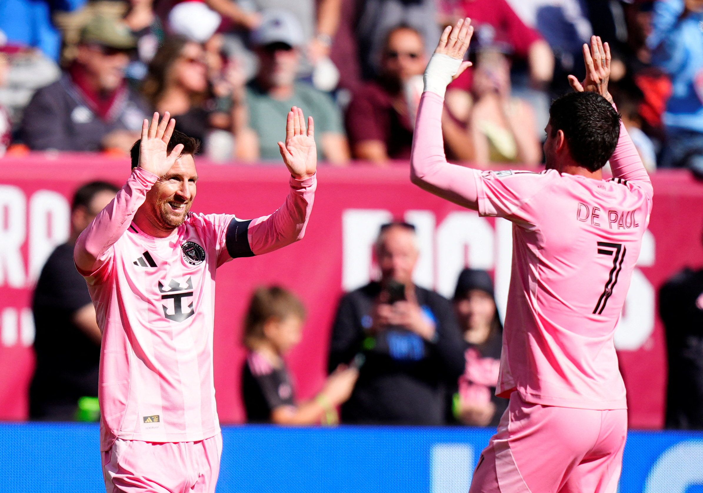 Lionel Messi und Rodrigo de Paul