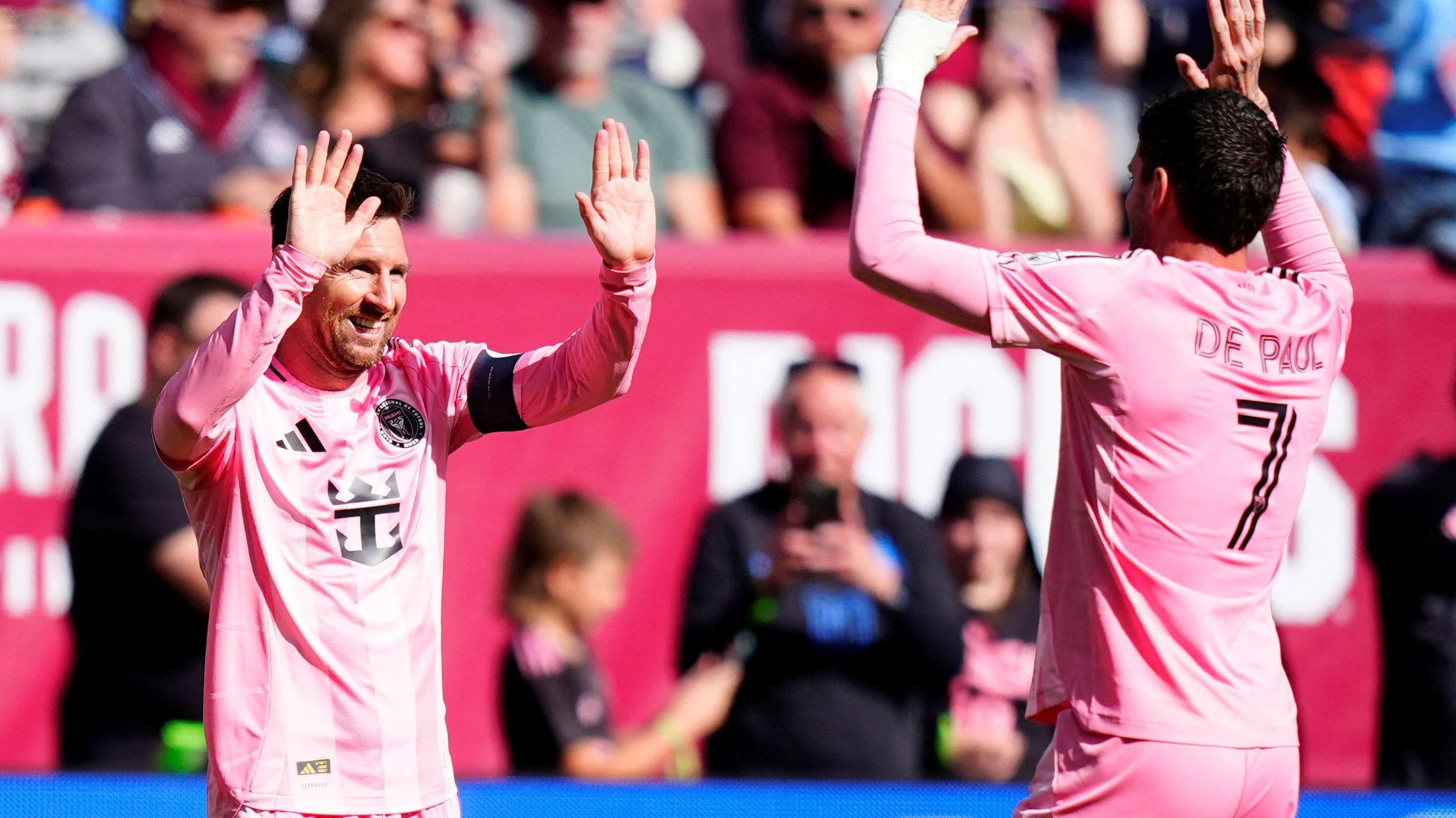 Lionel Messi und Rodrigo de Paul