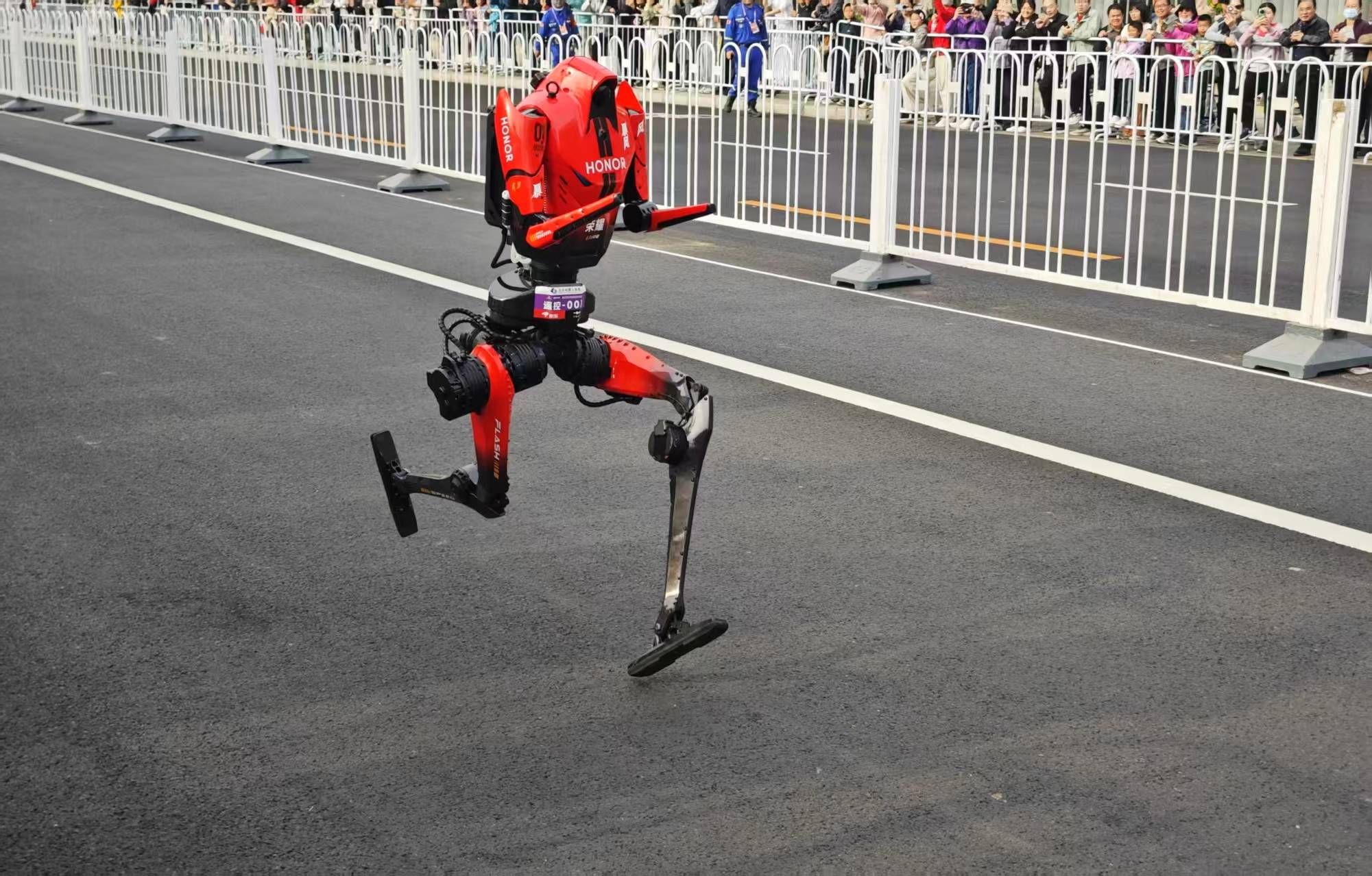 Dieser Roboter läuft und läuft und läuft...