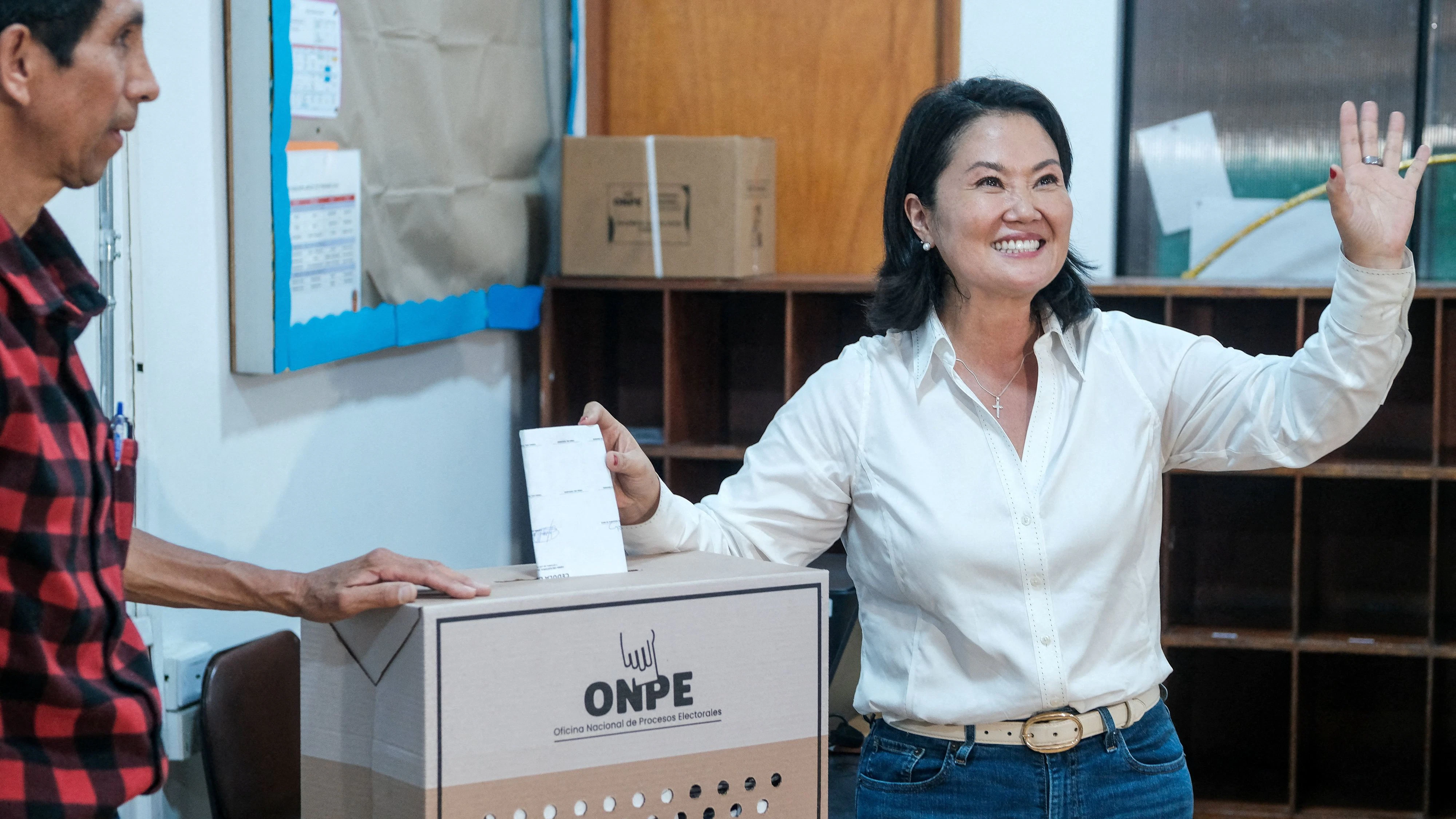 Peru’s presidential candidate Keiko Fujimori waves as she casts her vote at a polling station during the general election, in Lima, Peru April 12, 2026. Wilfredo Fernandez/Fuerza Popular/Handout via REUTERS ATTENTION EDITORS - THIS IMAGE HAS BEEN SUPPLIED BY A THIRD PARTY NO RESALES. NO ARCHIVES        TPX IMAGES OF THE DAY     