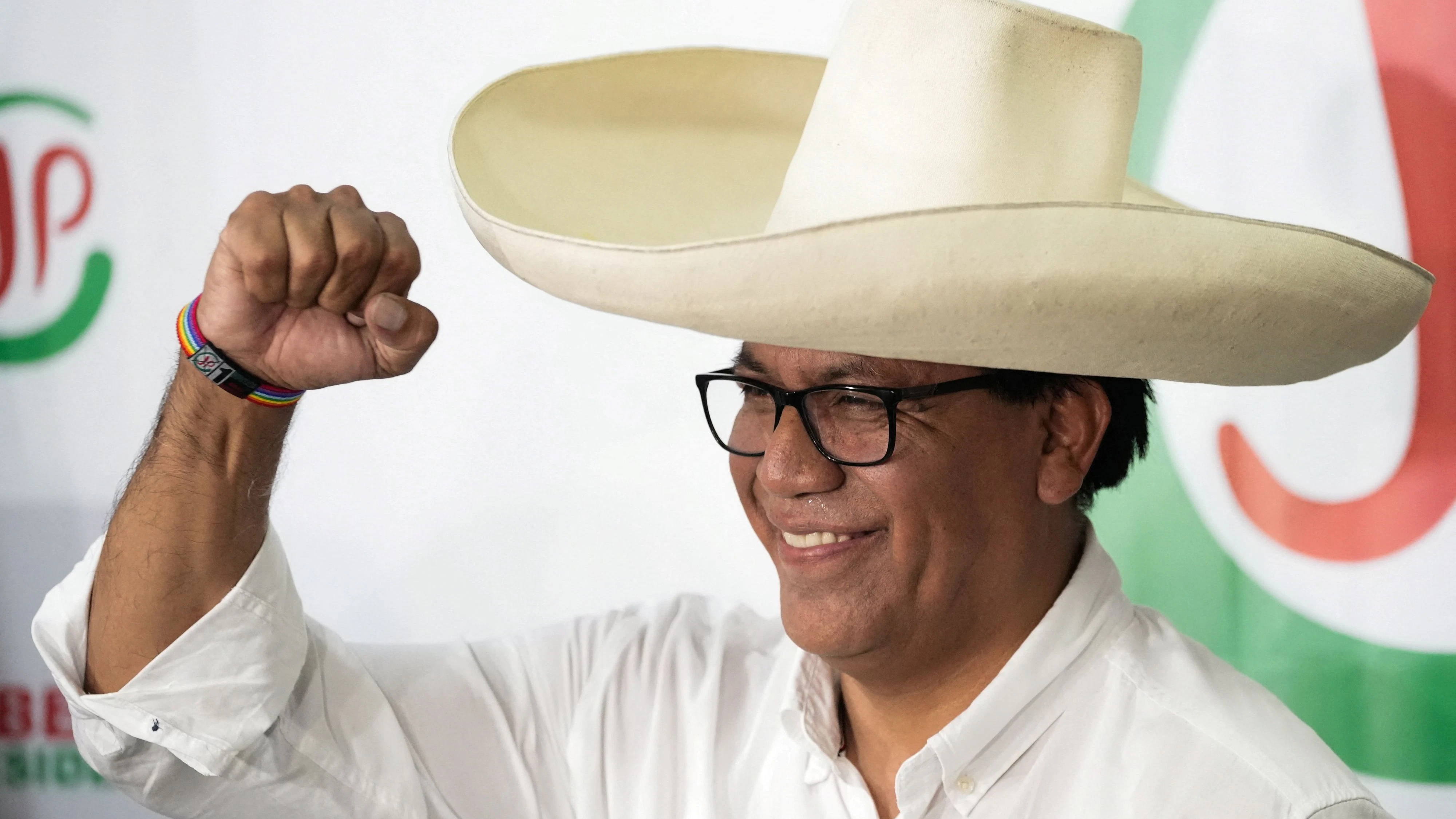 Der linke Exminister <strong>Roberto Sánchez</strong> kämpft derzeit um Platz 2.