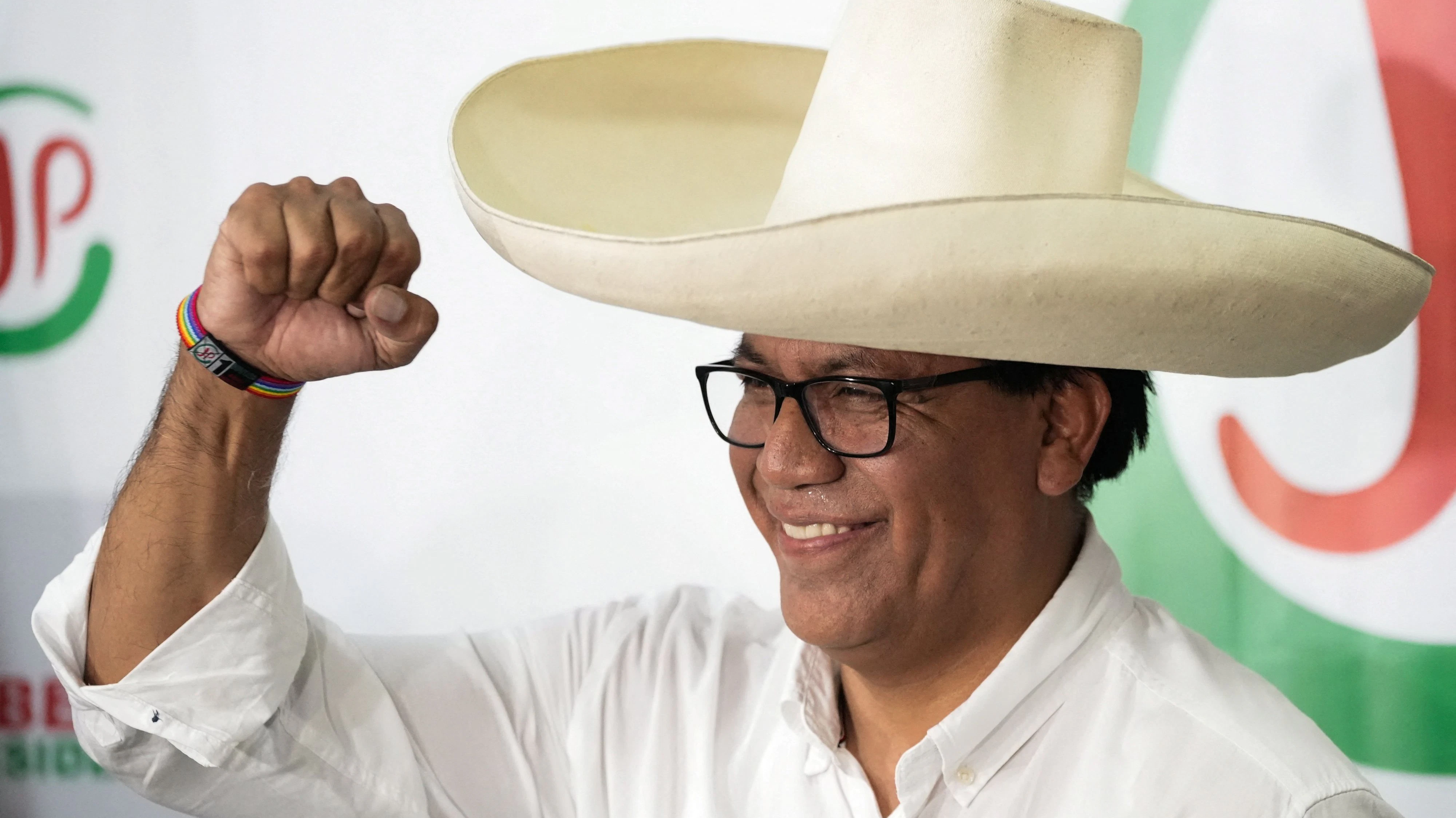 Heute.at - Wahl-Chaos in Peru: Ergebnis erst in einem Monat