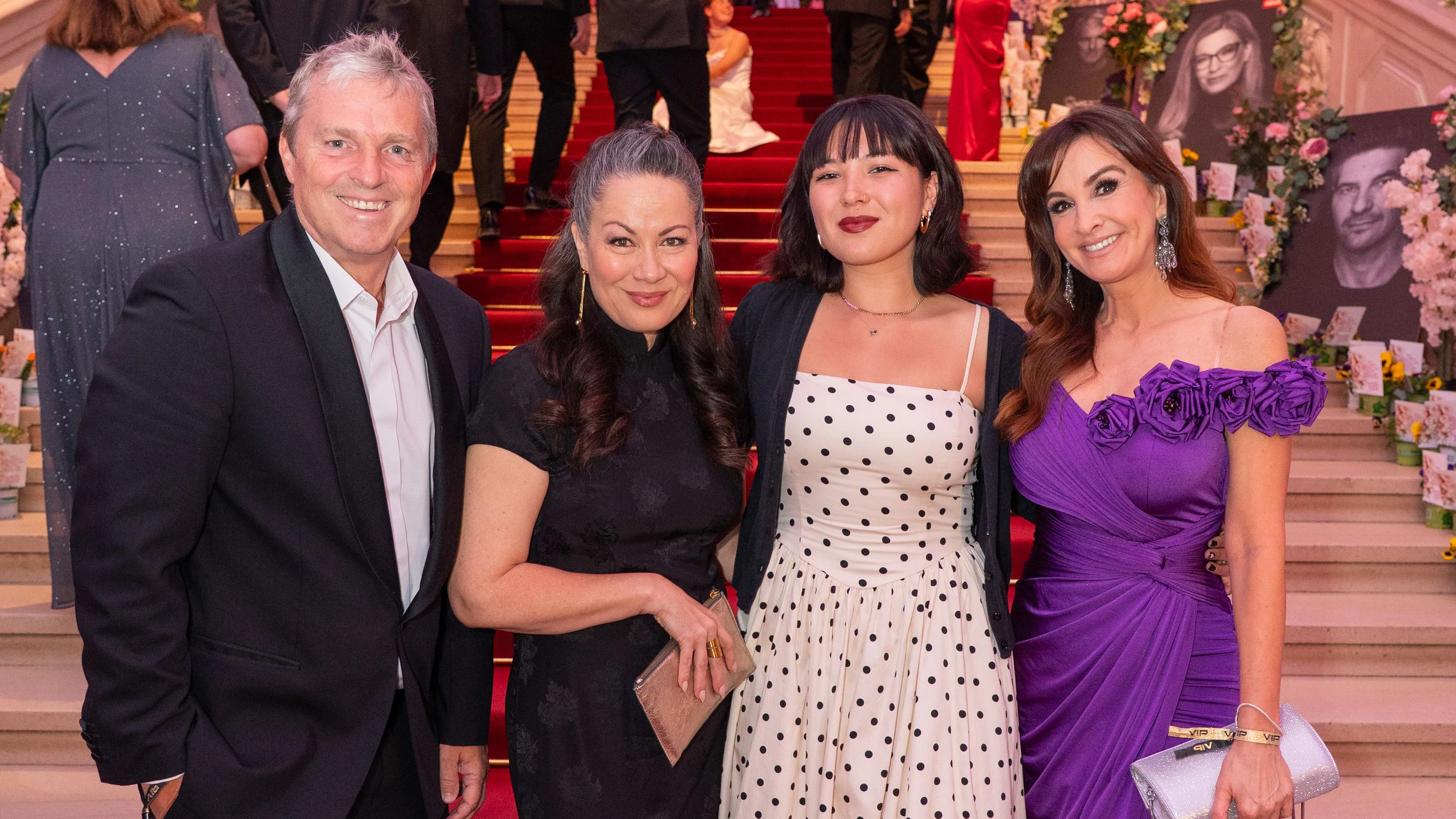 Heute.at - Bruce Lees Tochter hält in der Hofburg ihr Versprechen