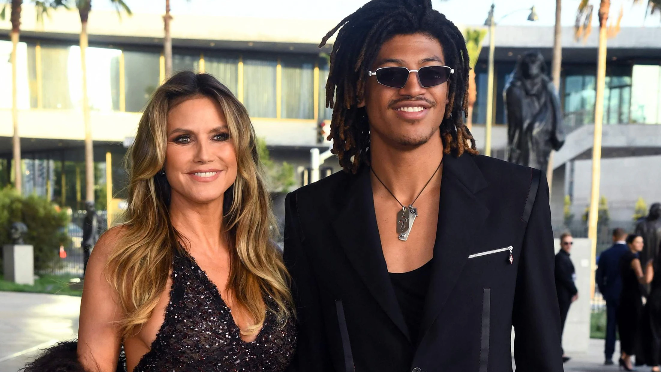 Heidi Klum war mit Sohn Henry unterwegs.