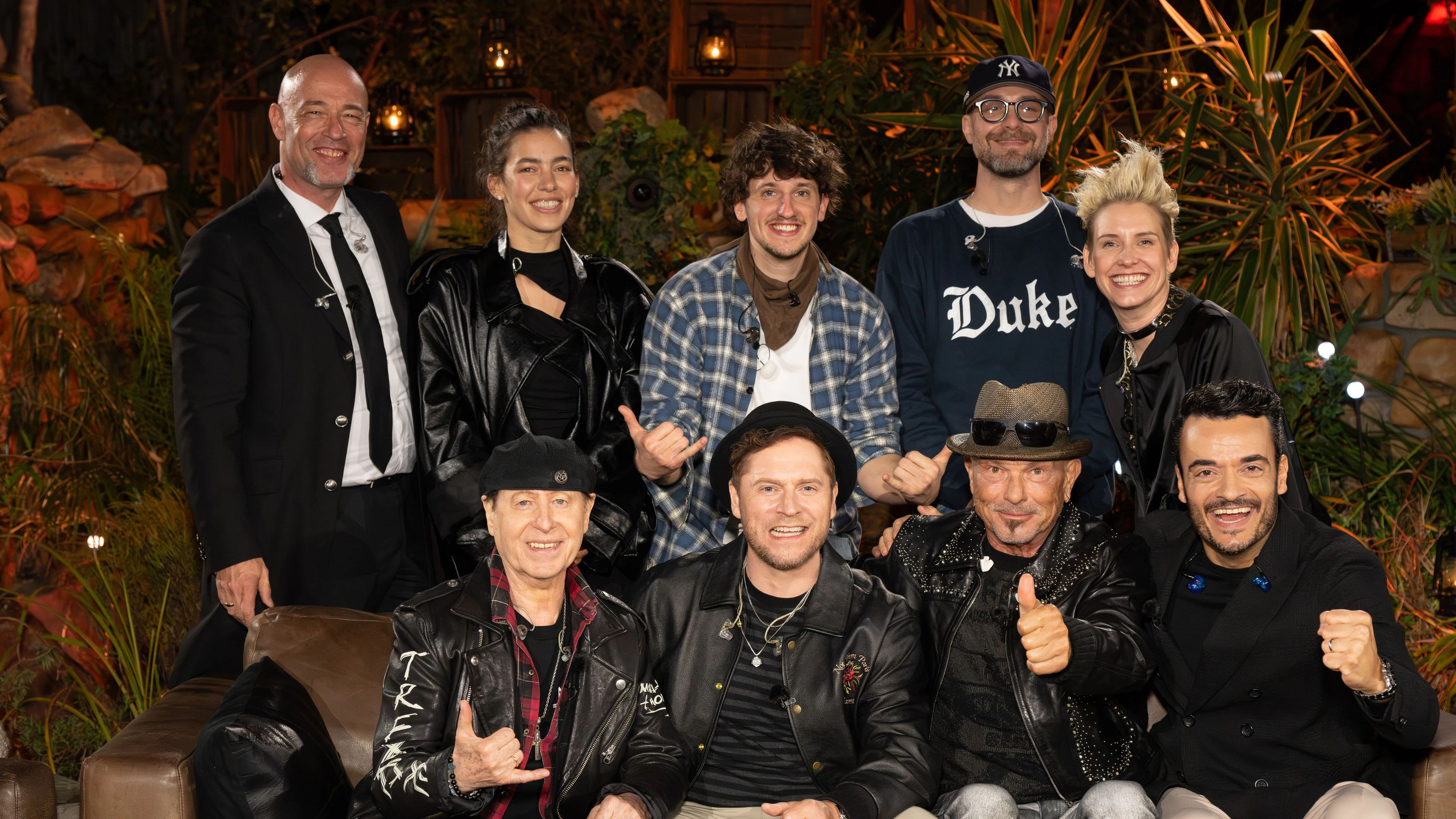 Heute.at - Hirnblutung nach TV-Dreh: Kult-Sängerin im Krankenhaus