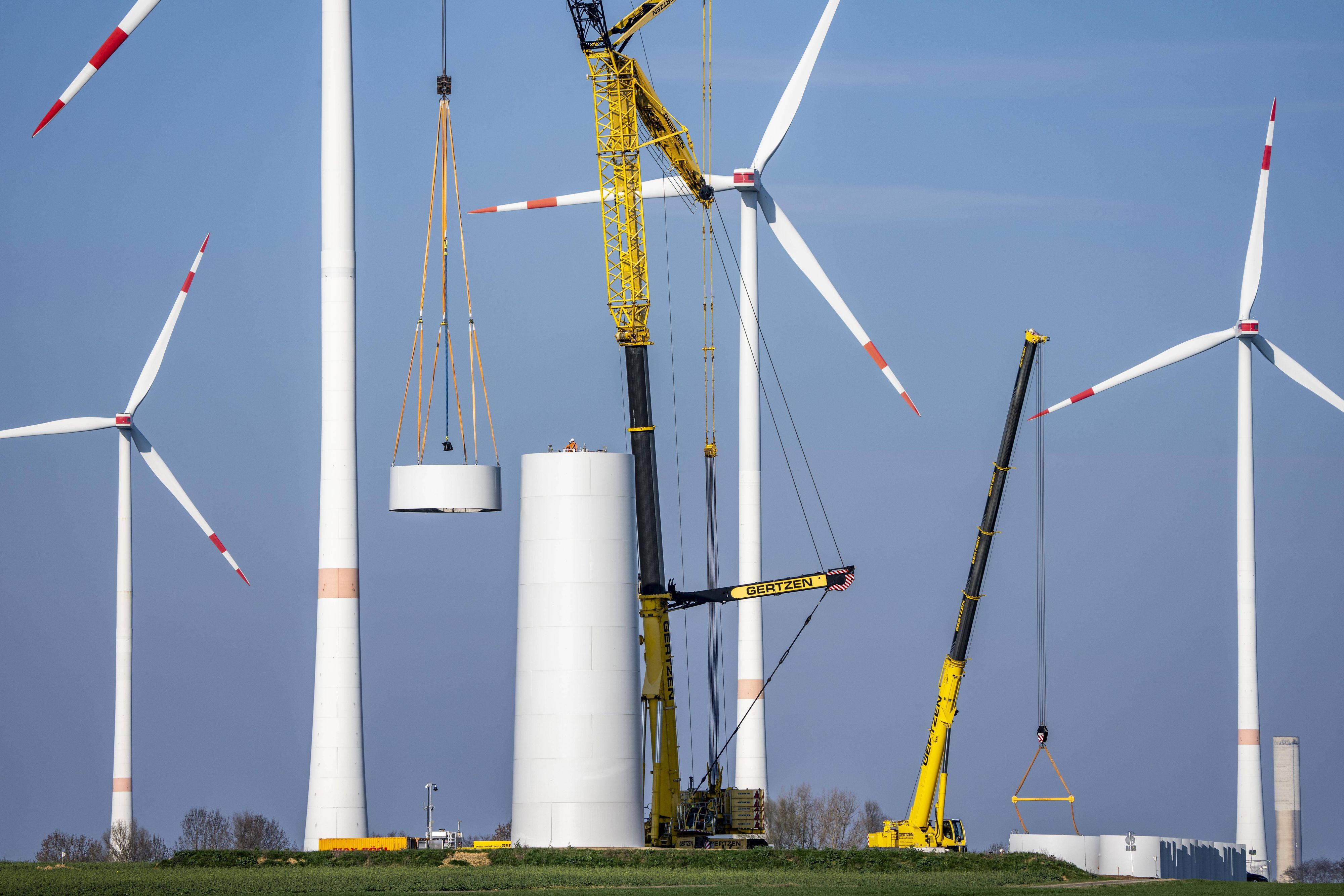 Heute.at - Politik hasst Windräder – Kärnten braucht 100 davon