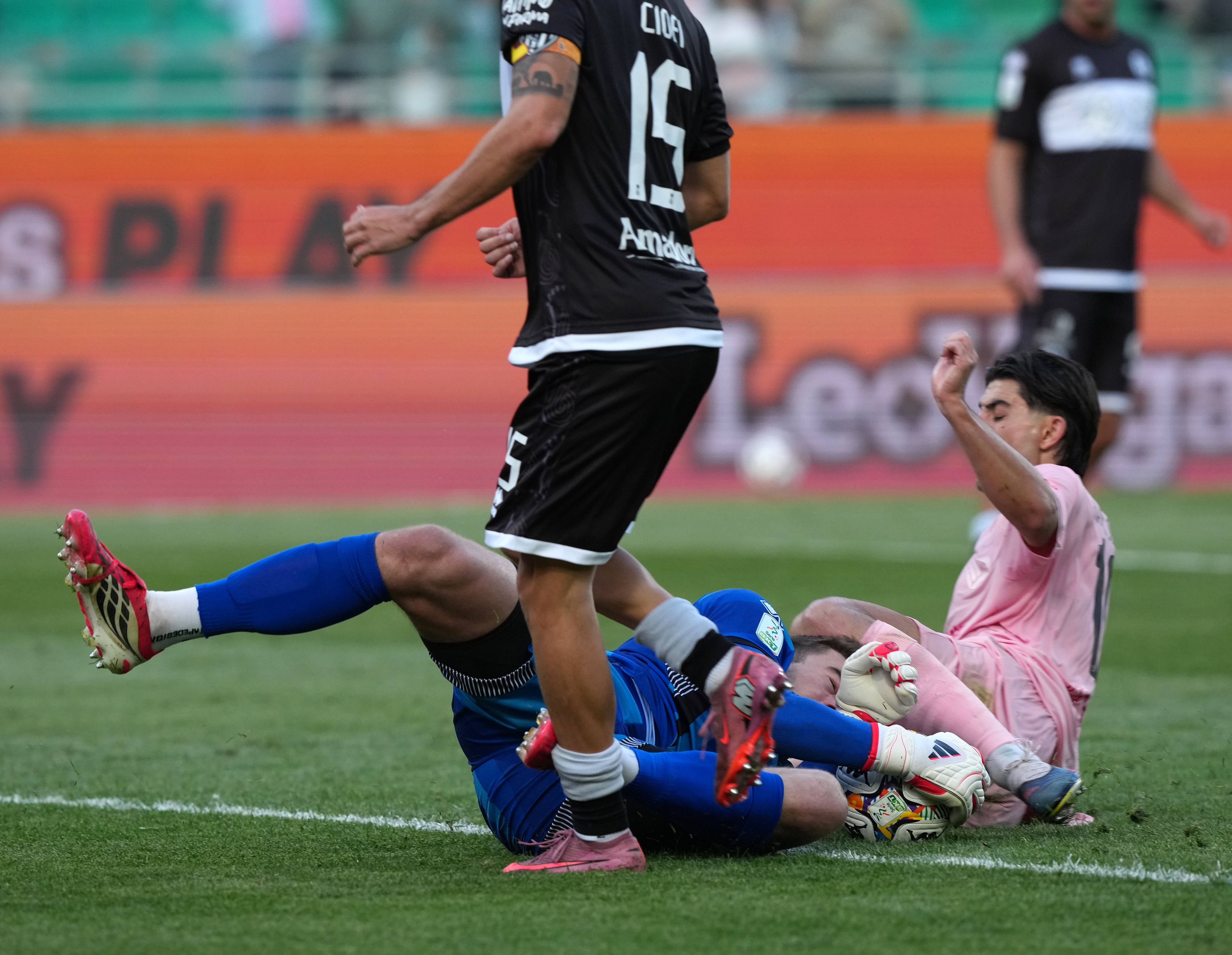 Jonathan Klinsmann brach sich den Halswirbel.