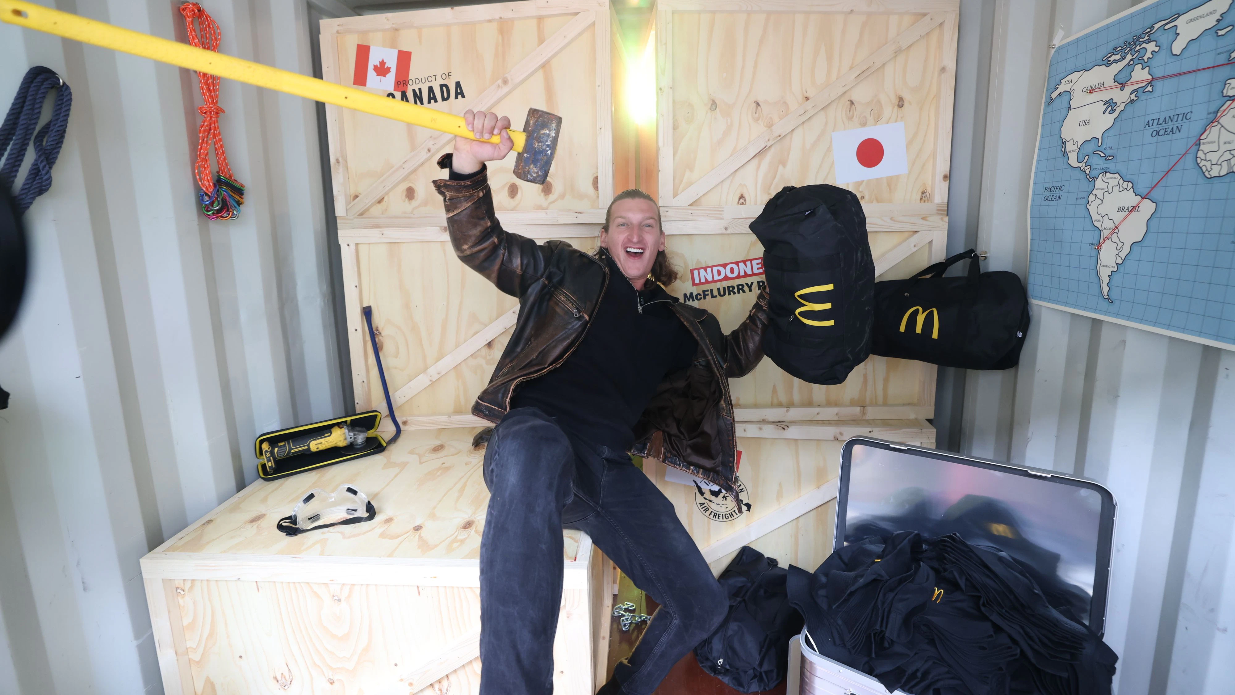 McDonald's Kampagne "Mission: World Menu" am Hauptbahnhof