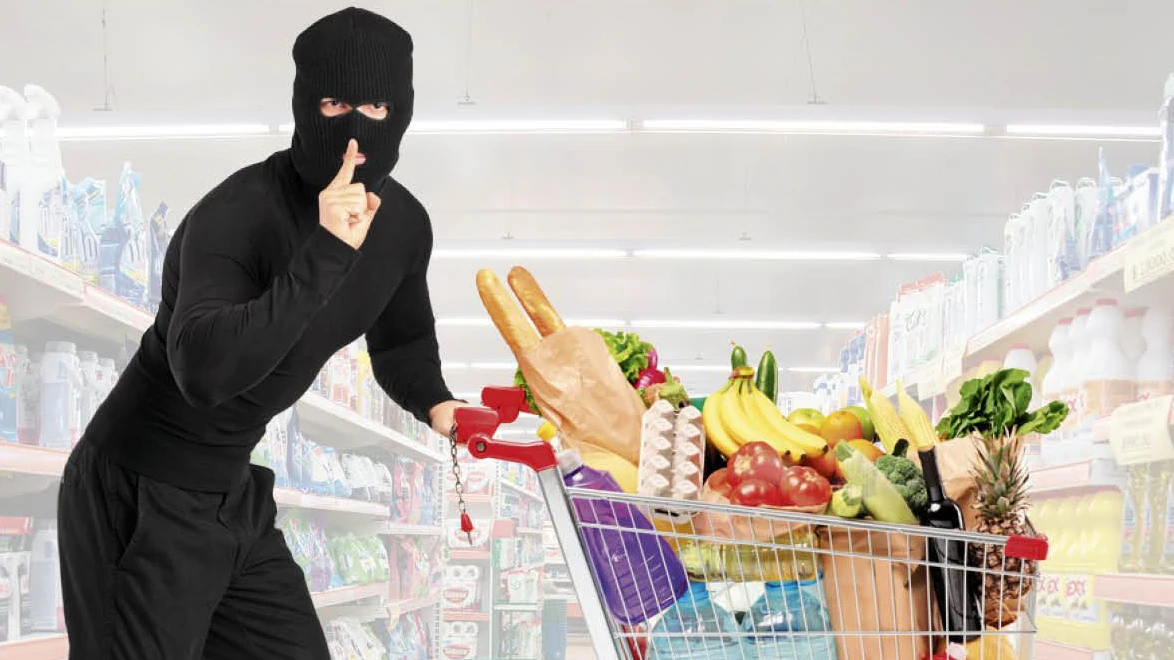 Zu viel "Schwund": Bei einer ersten Supermarkt-Kette dürfen nur noch registrierte Kunden die Selbstbedienungskassen benutzen.