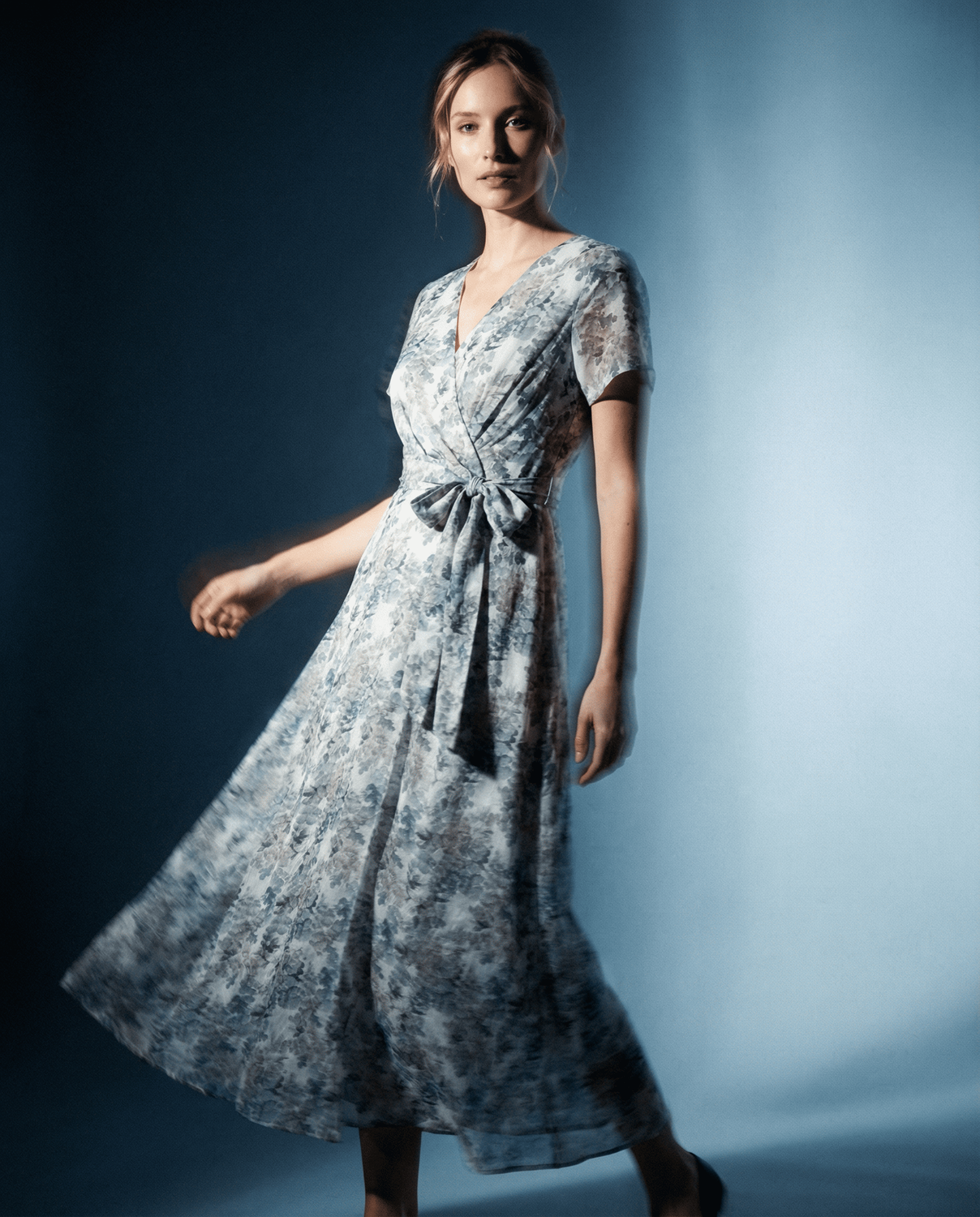 Heute.at - Wiener Designer Claus Tyler lässt es auf Mode sprießen