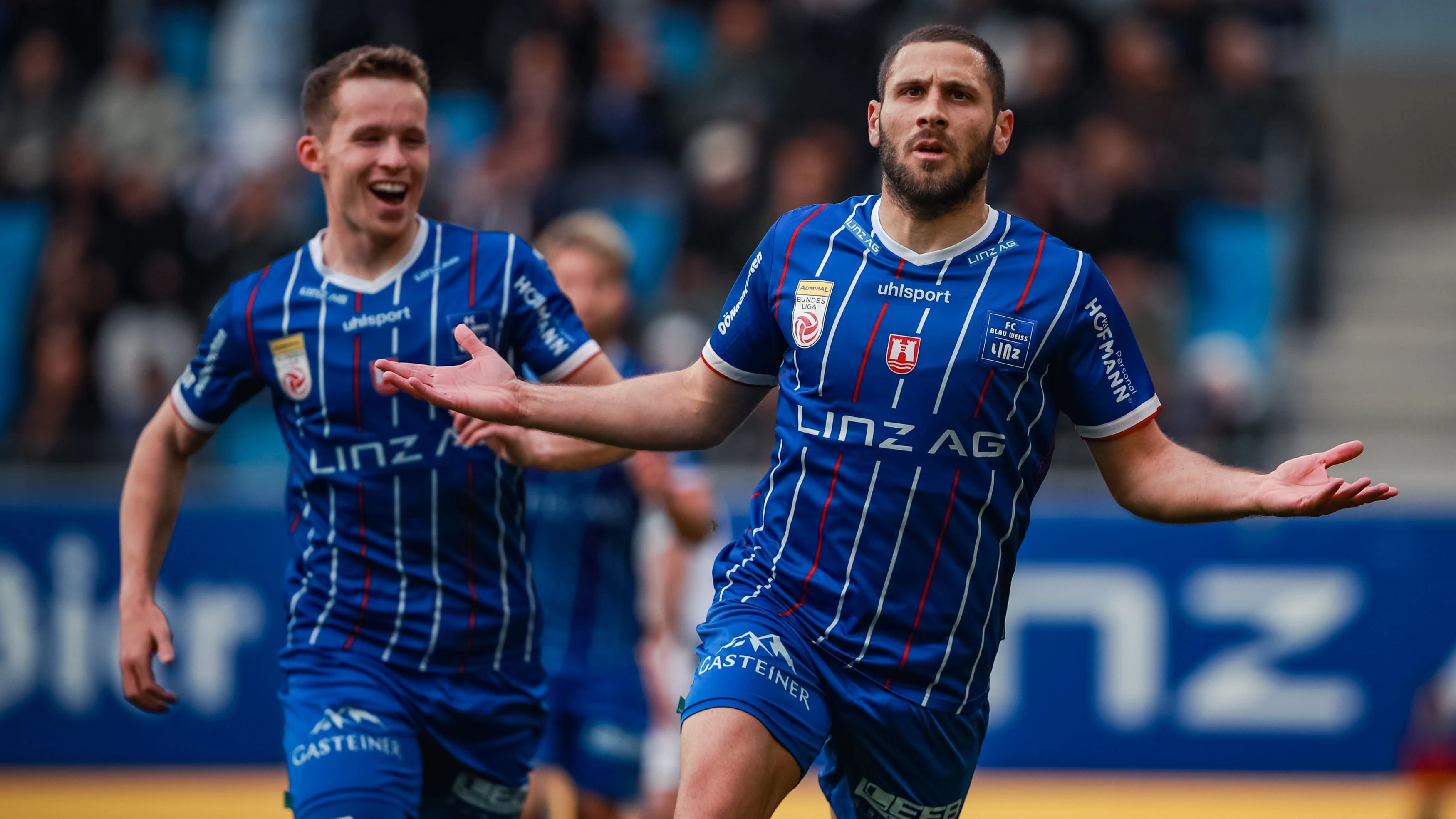 LINZ,AUSTRIA,21.APR.26 - SOCCER - ADMIRAL Bundesliga, qualification group, FC Blau Weiss Linz vs Wolfsberger AC. Image shows the rejoicing of Shon Weissman (Linz). Photo: GEPA pictures/ Manuel Binder