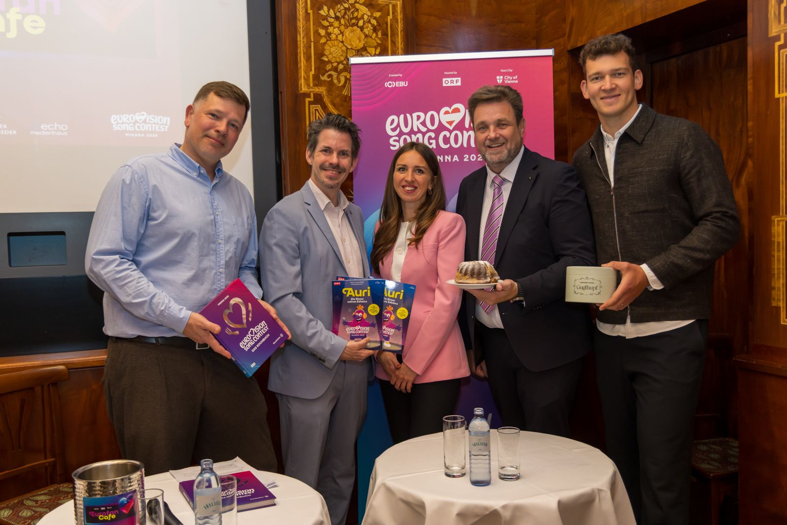 Oliver Lingens (ORF), Thomas Peschta (Gastro-Obmann), Kerstin Pröll (ORF), Wolfgang Binder (Café Frauenhuber) und Ferdinand Querfeld (Café Landmann) präsentierten Programm.