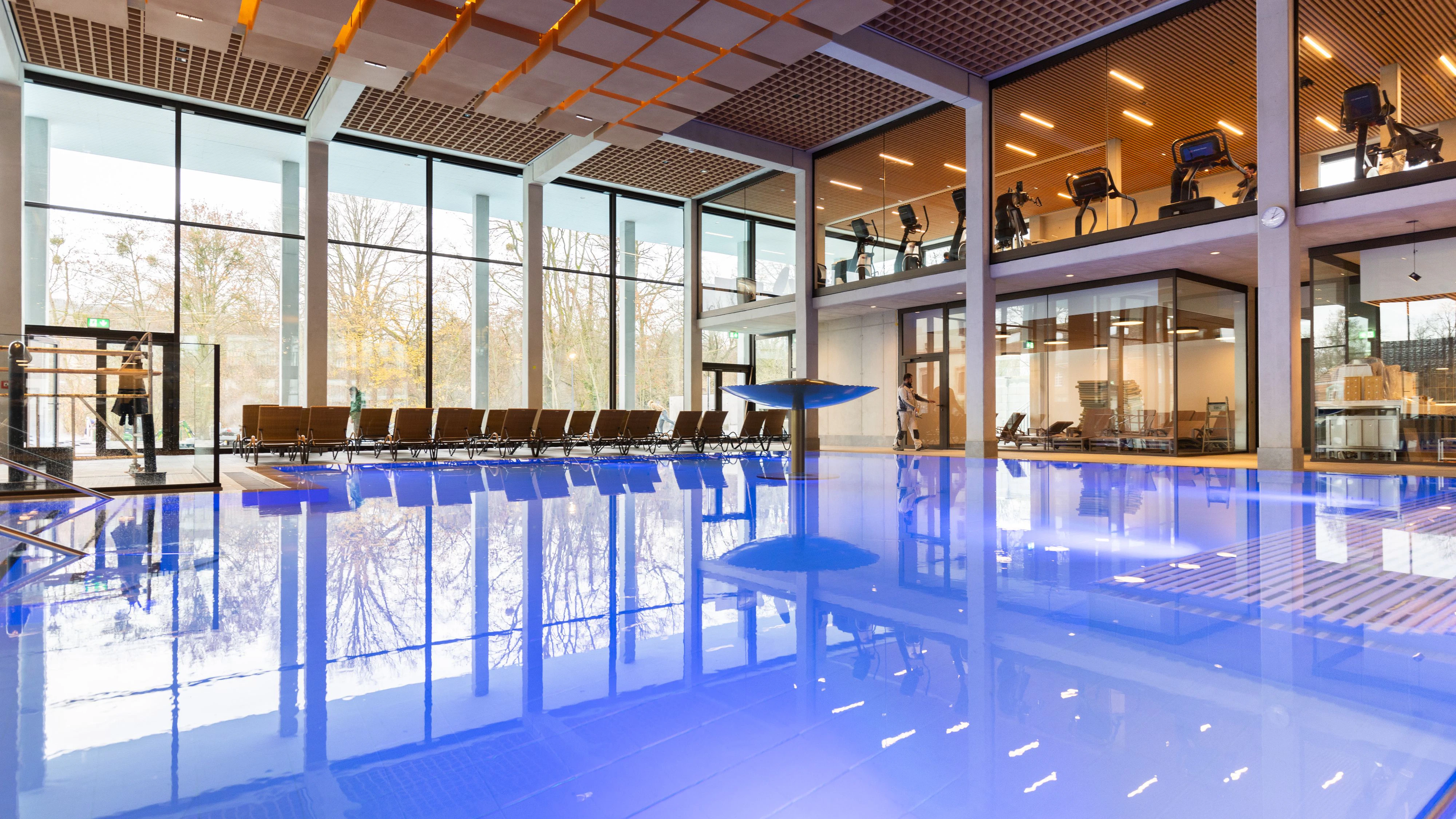 Die beliebte Therme sperrt künftig samstags Kinder aus. 