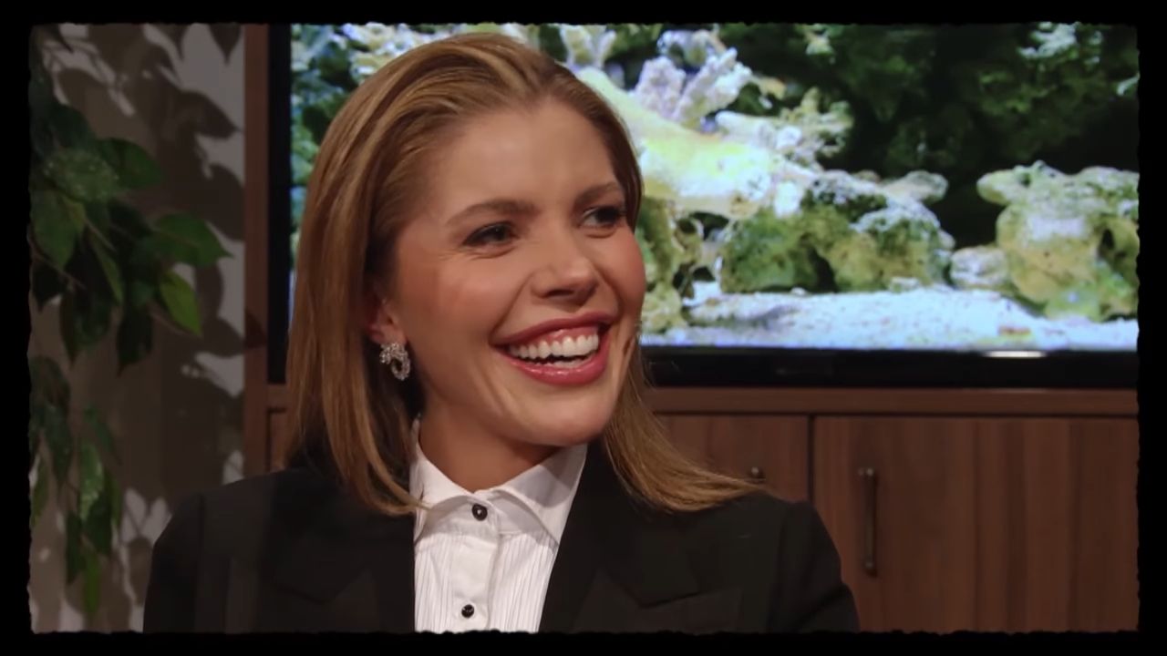 Heute.at - Übernehme komplett – Swarovski über ESC-Moderation