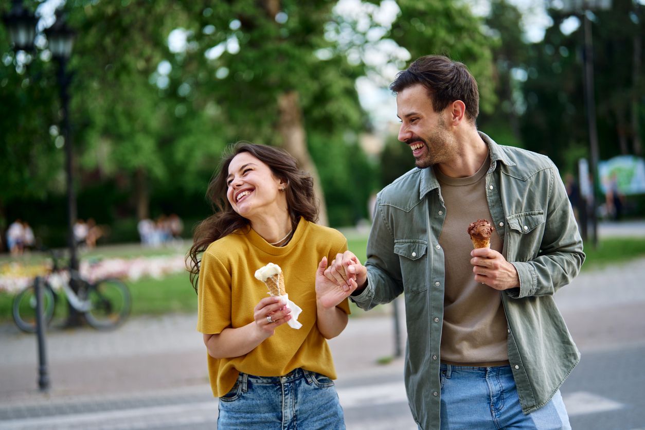 Nach dem Date immer dieselben Fragen: Wer meldet sich zuerst? Und wann?