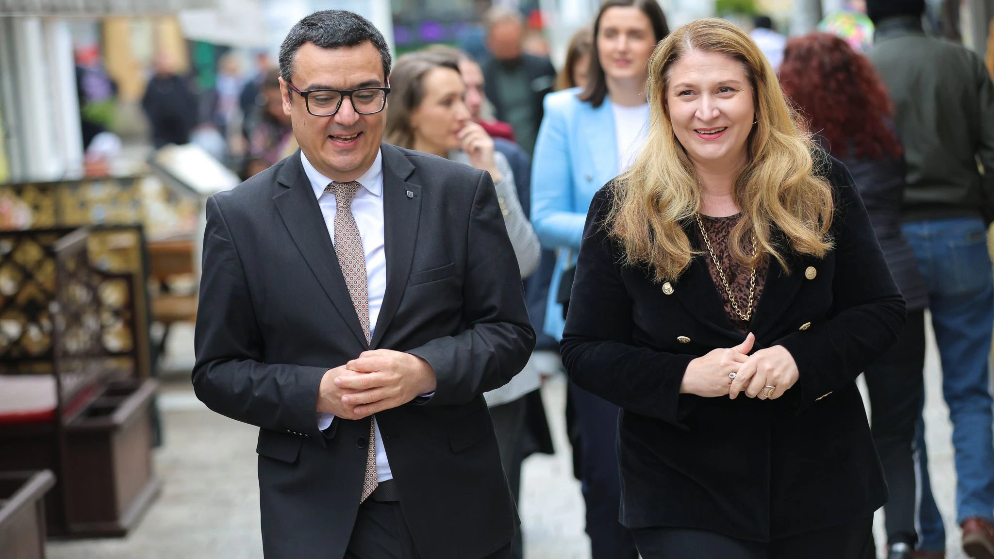 Stadtspaziergang Predrag Puharić, Stellvertretender Bürgermeister und Barbara Novak, Vizebürgermeisterin Stadt Wien