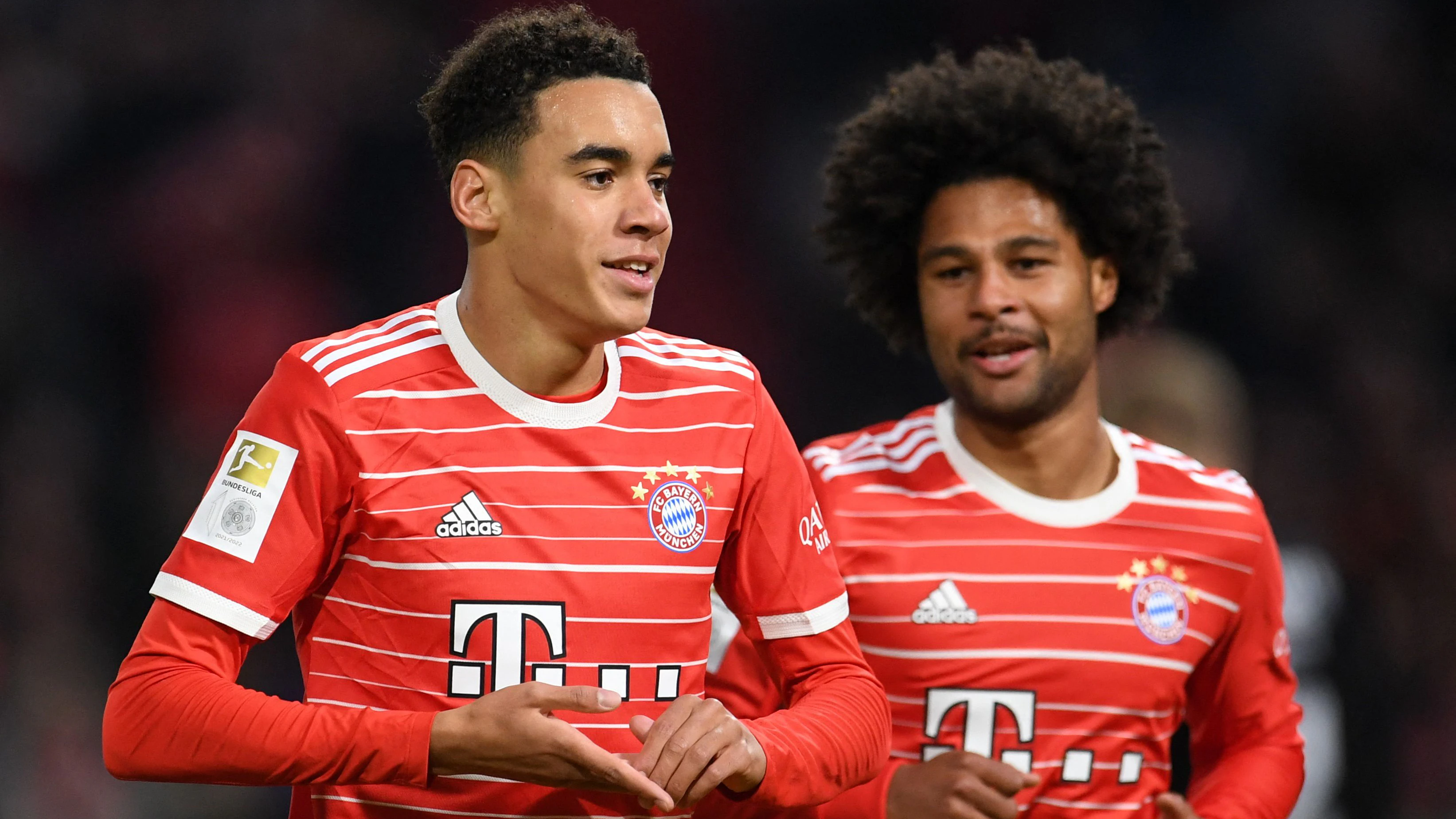 Jamal Musiala und Serge Gnabry