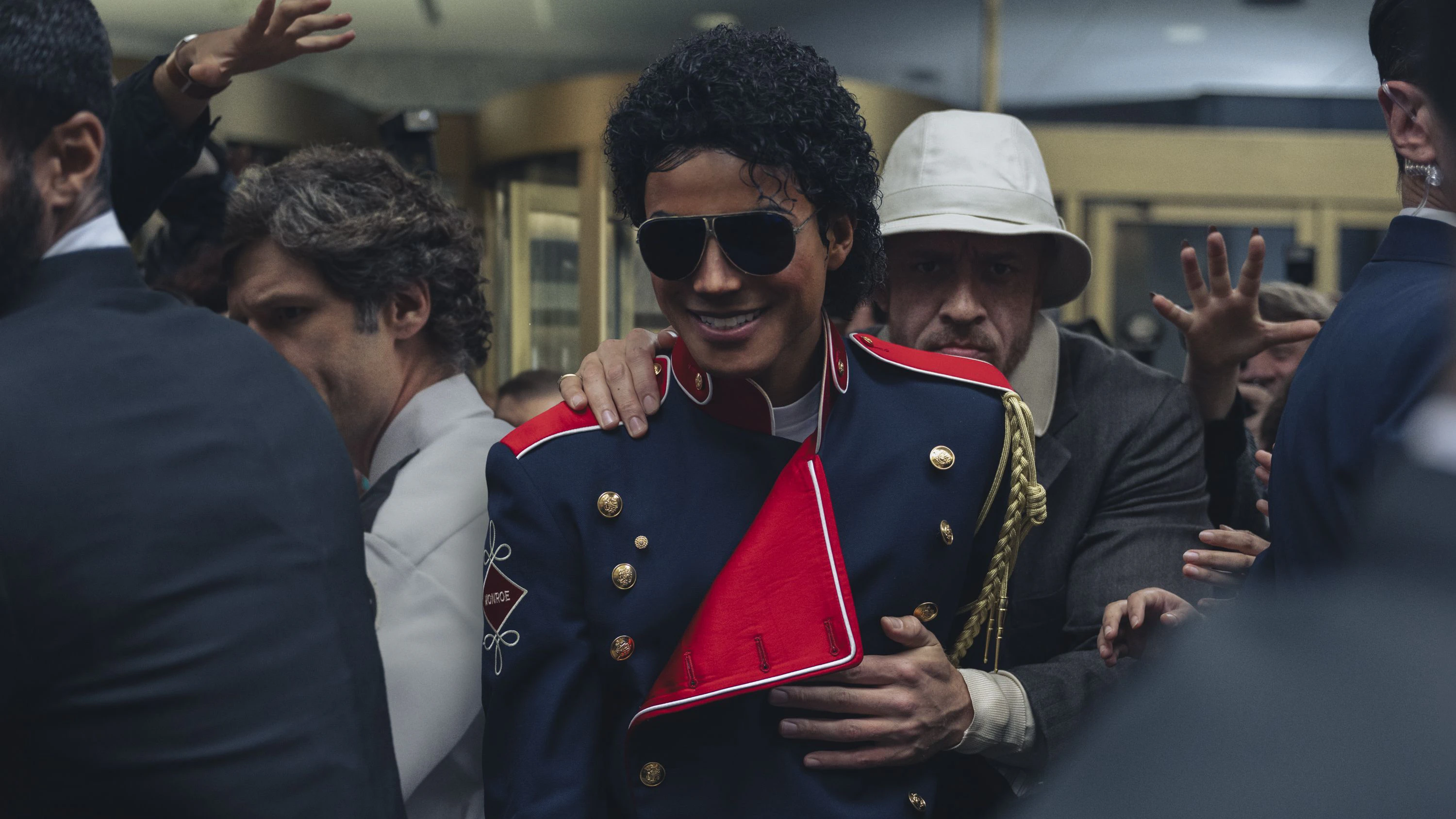 Heute.at - Wieso Michael Jackson im Kino zensuriert werden musste
