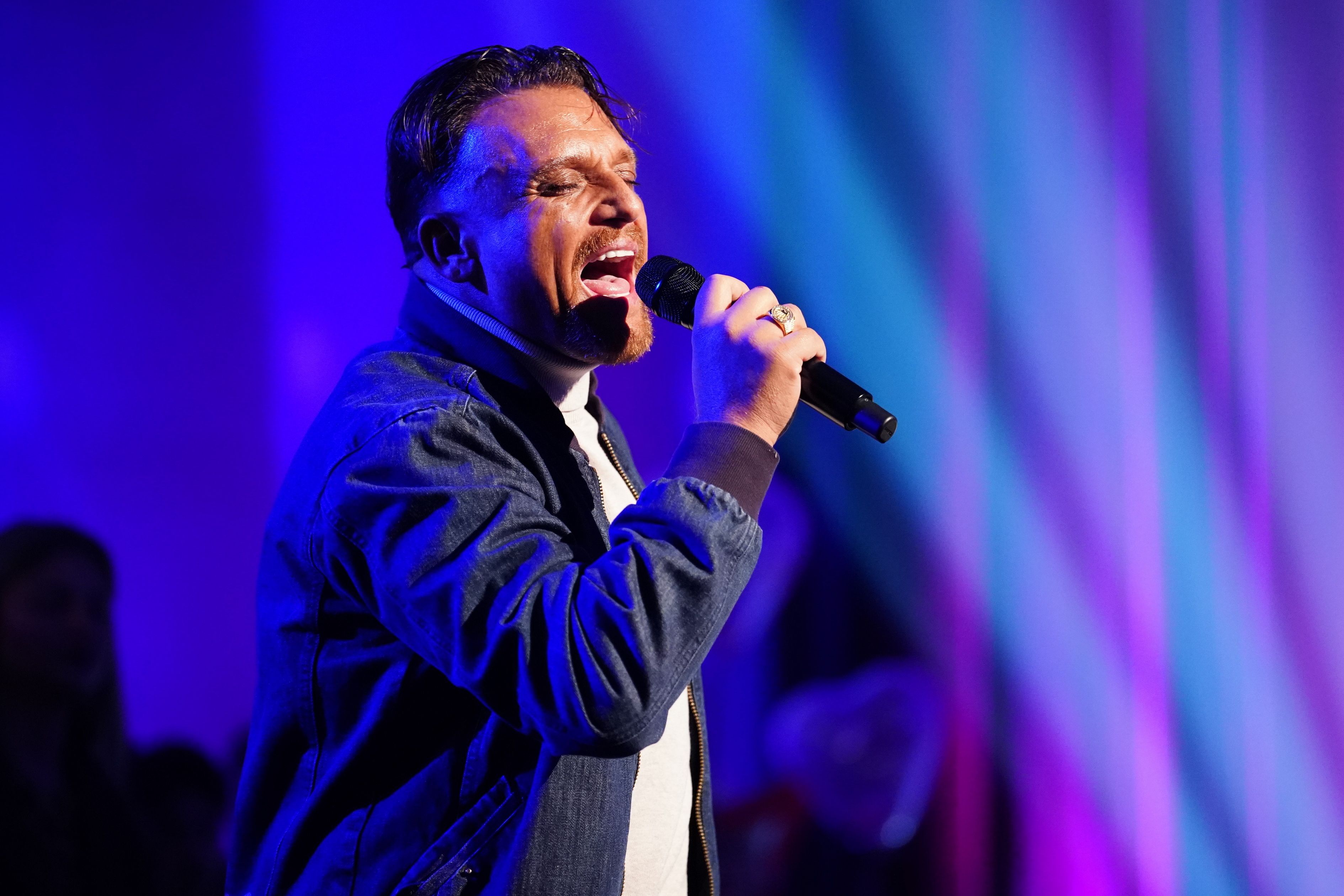 Menowin kommt weiter. Warum? Einfach so.