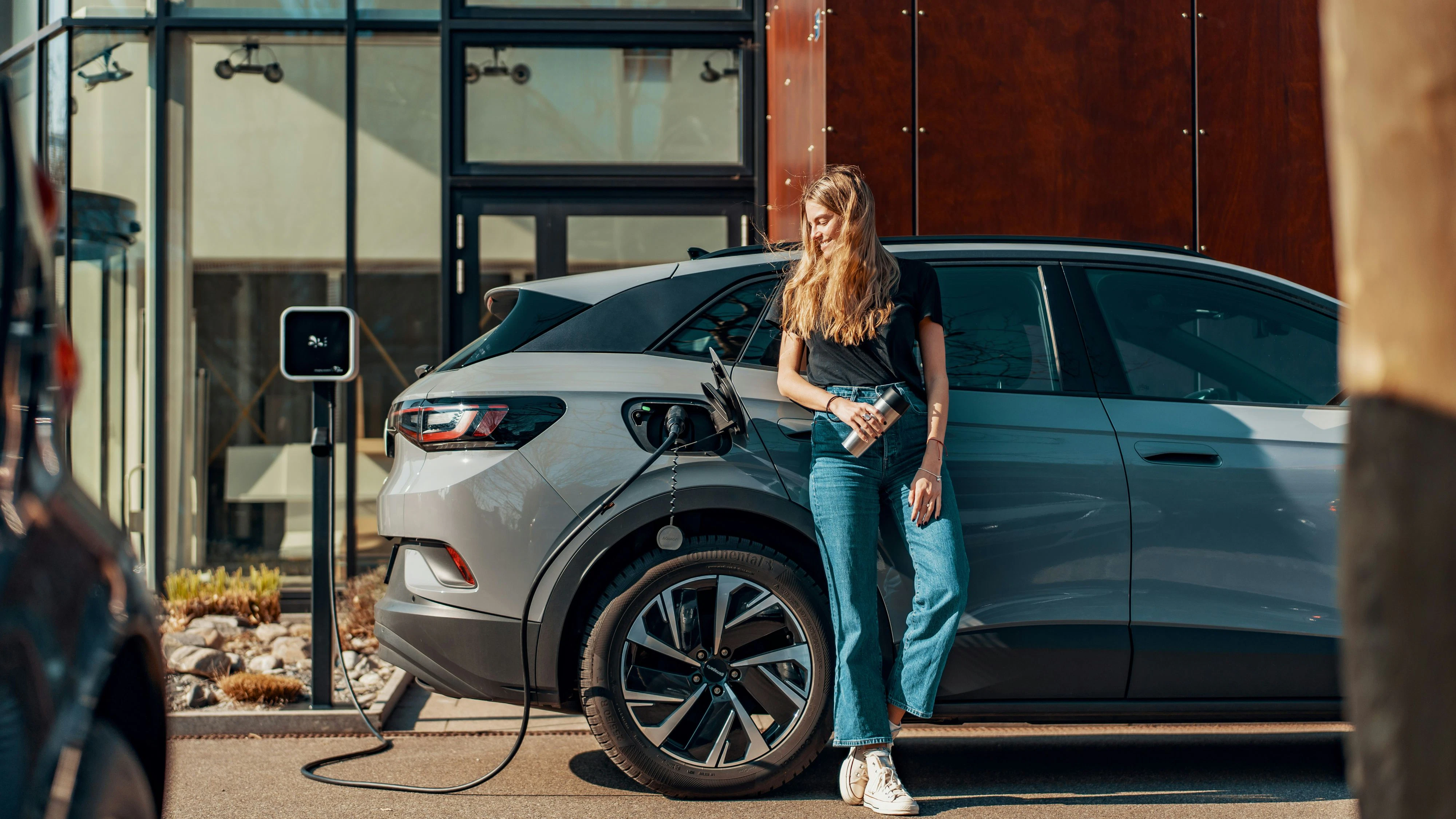 Heute.at - E-Autos verkaufen sich um ein Drittel besser